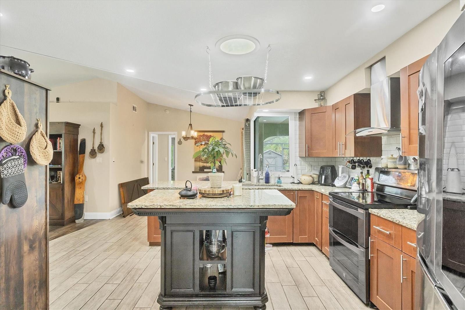 705 CHEVY CHASE ST NW, PORT CHARLOTTE, FL, 33948