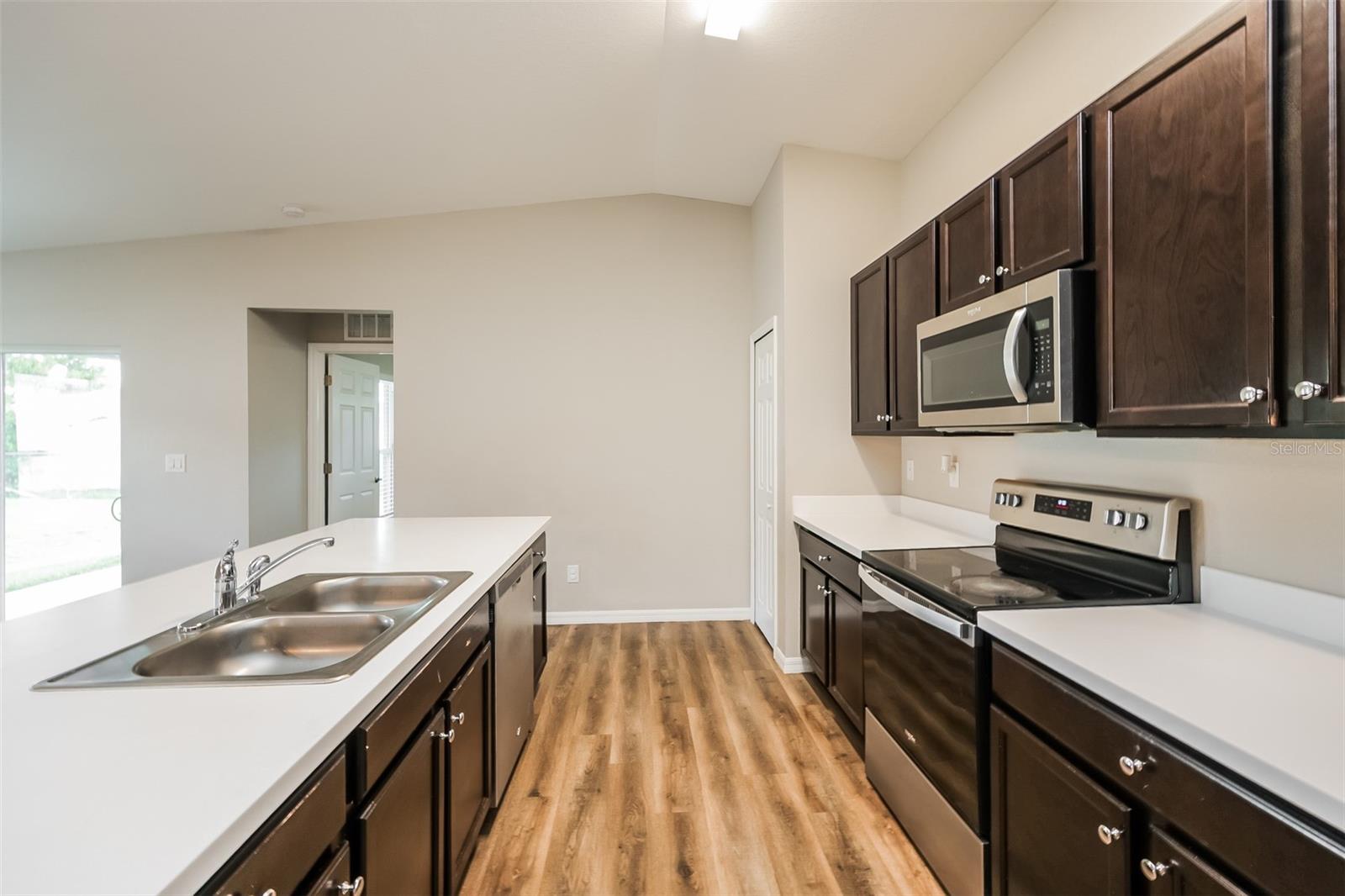 377 AVELLA ST, PORT CHARLOTTE, FL, 33954