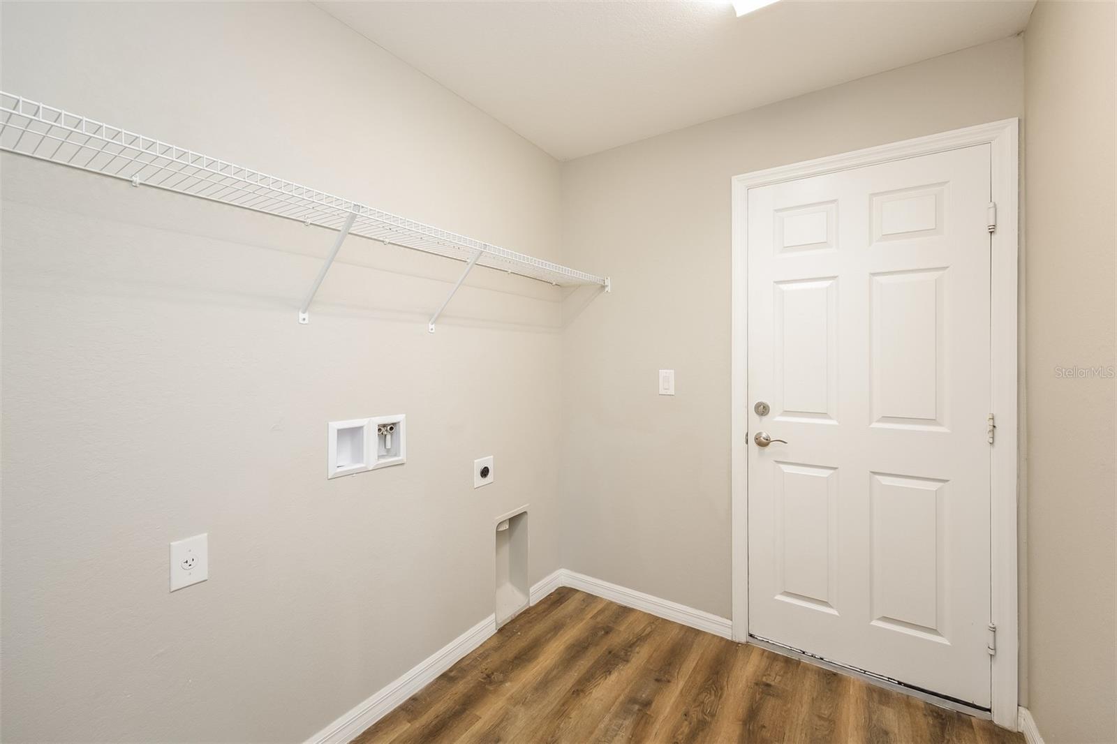 377 AVELLA ST, PORT CHARLOTTE, FL, 33954
