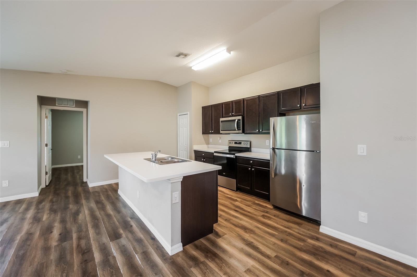 377 AVELLA ST, PORT CHARLOTTE, FL, 33954