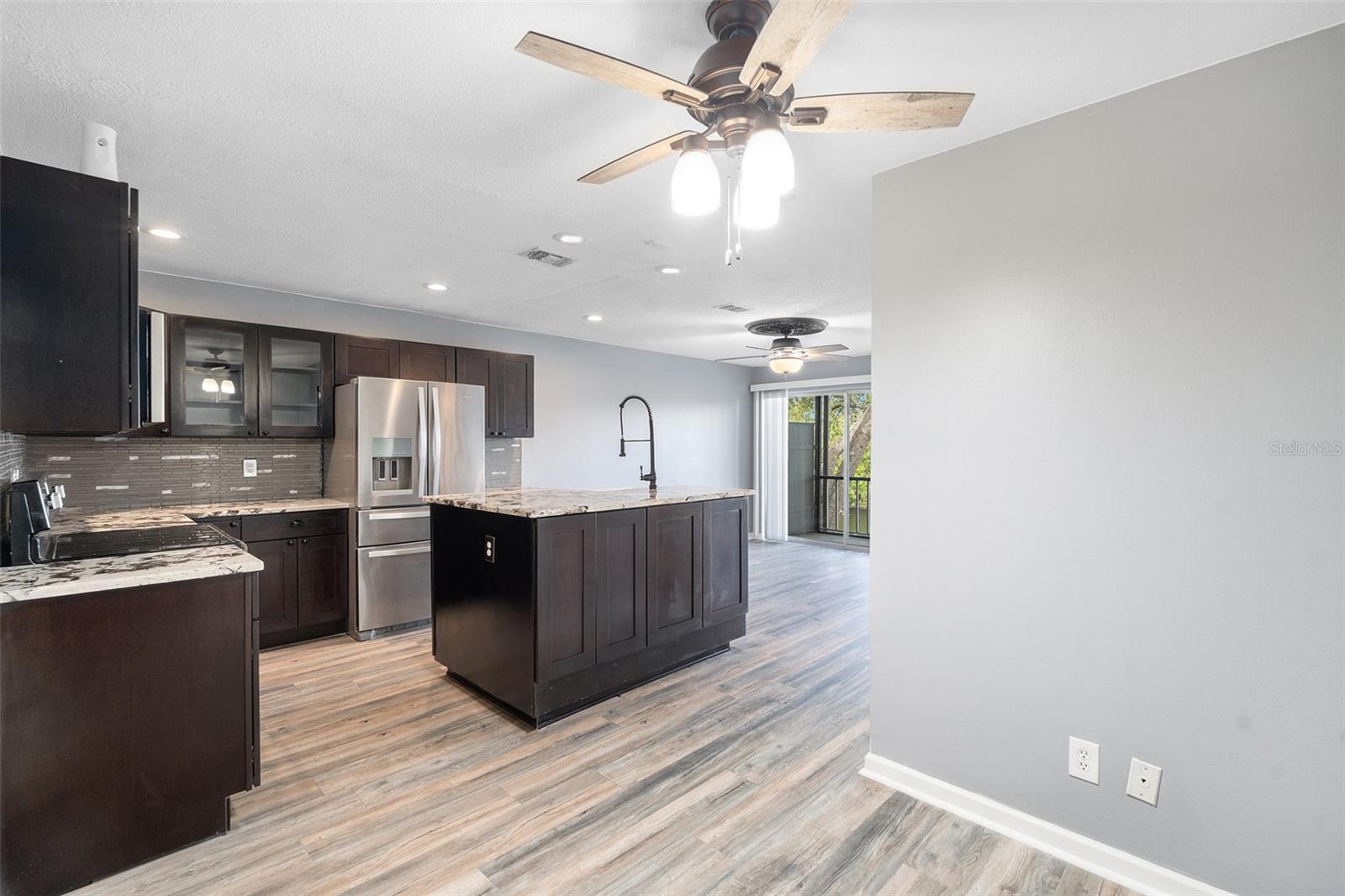 9105 TUDOR DR #F202, TAMPA, FL, 33615