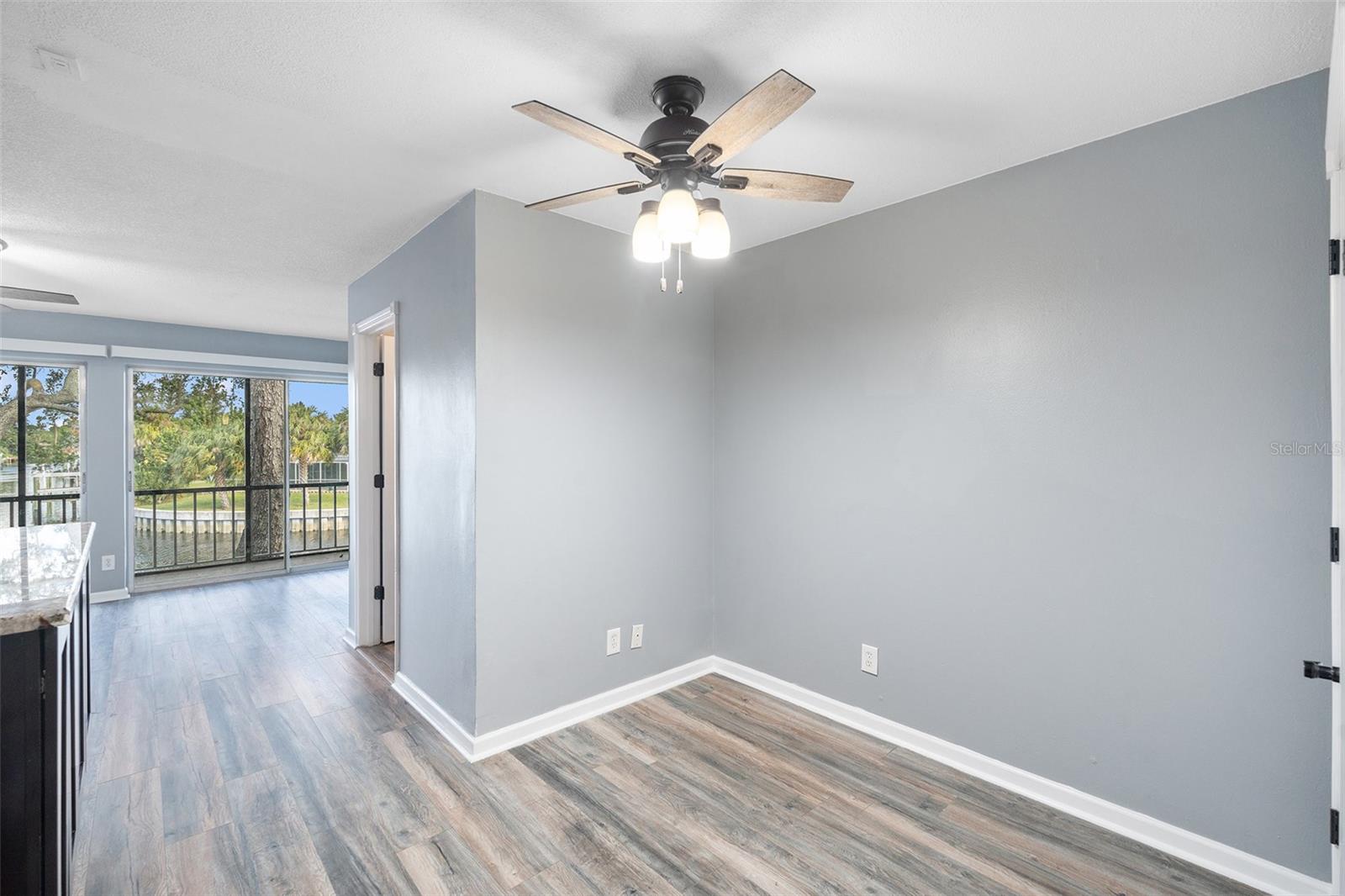 9105 TUDOR DR #F202, TAMPA, FL, 33615