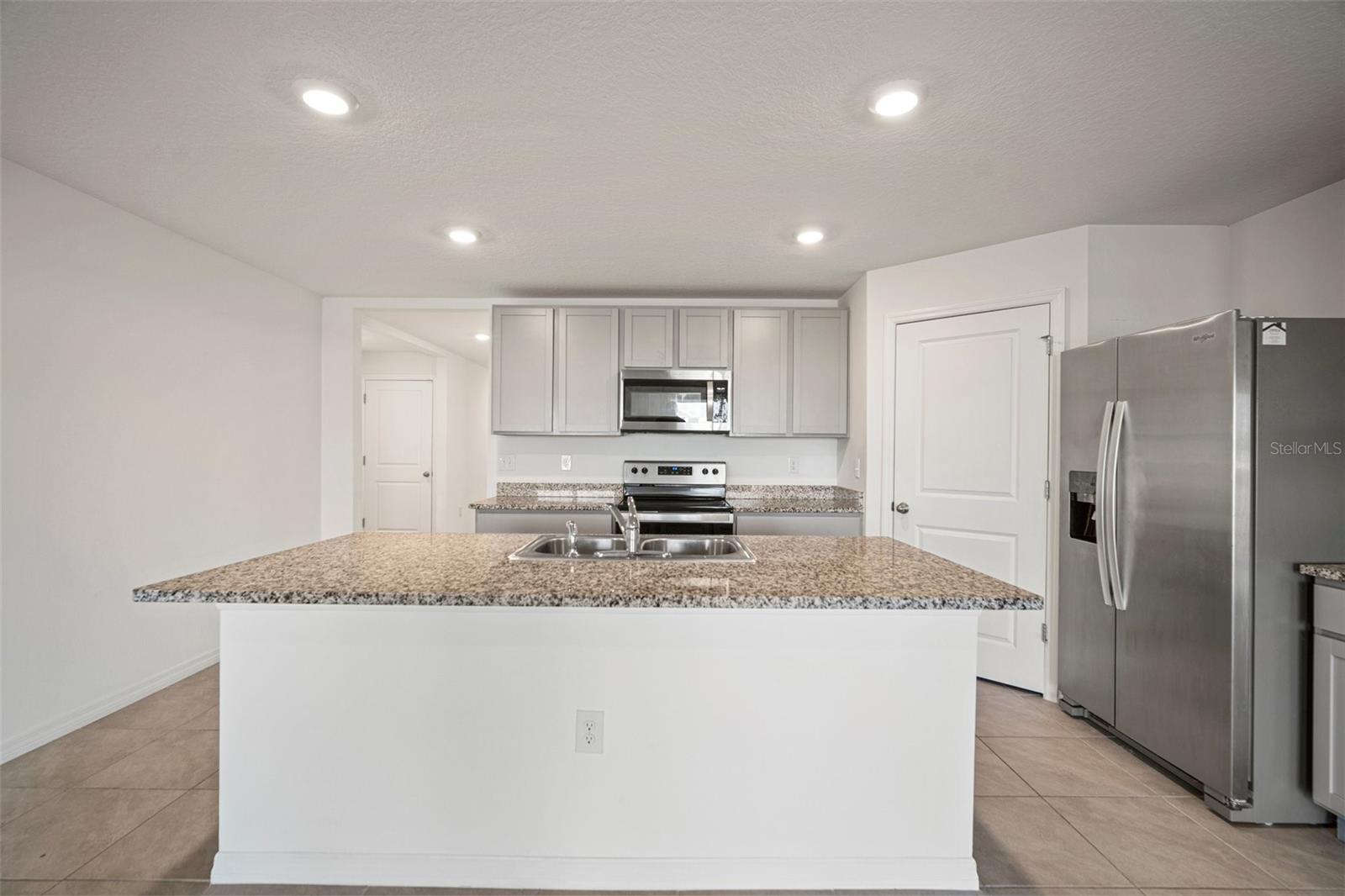 810 TIDAL ROCK AVE, RUSKIN, FL, 33570