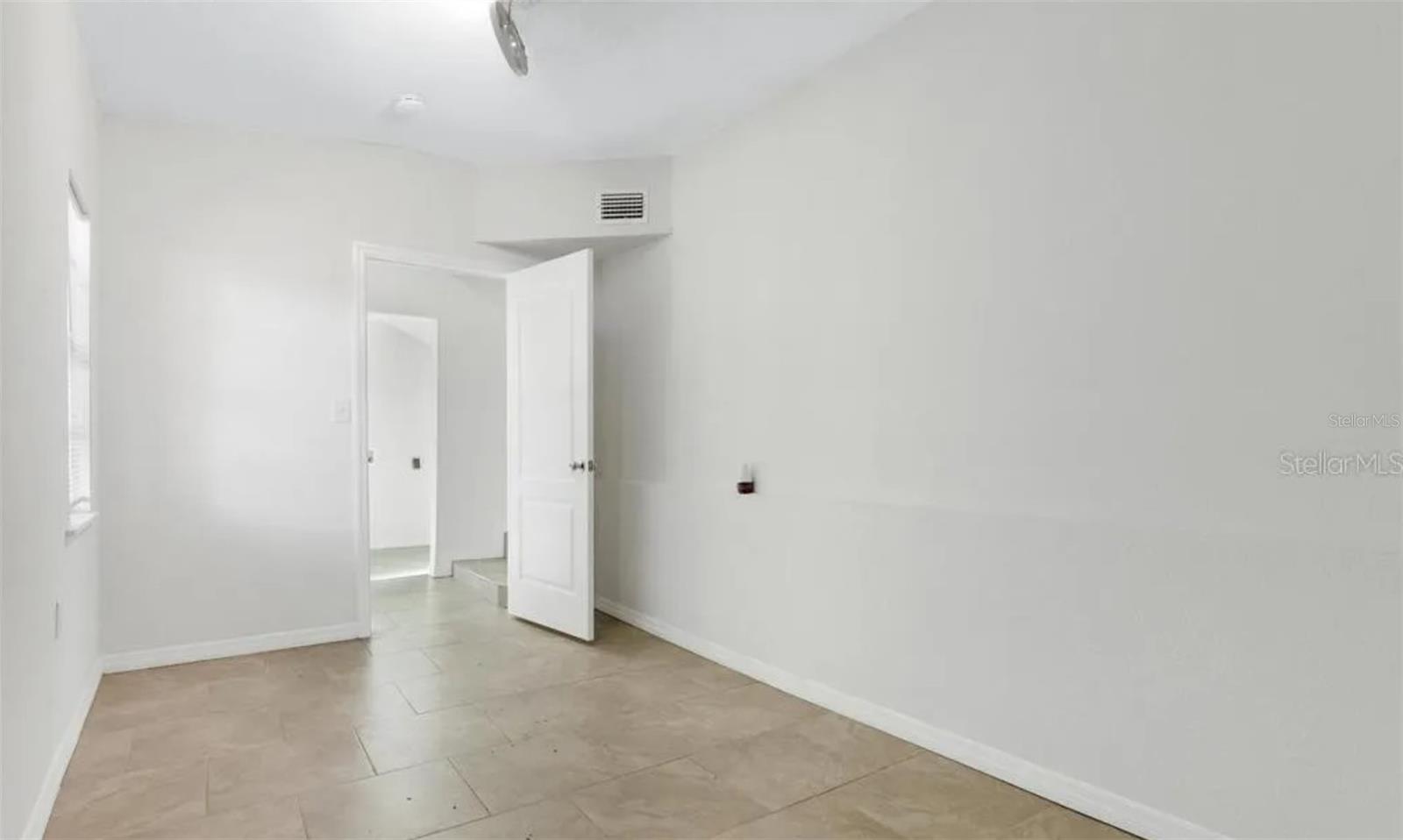1111 GILMORE AVE, LAKELAND, FL, 33805