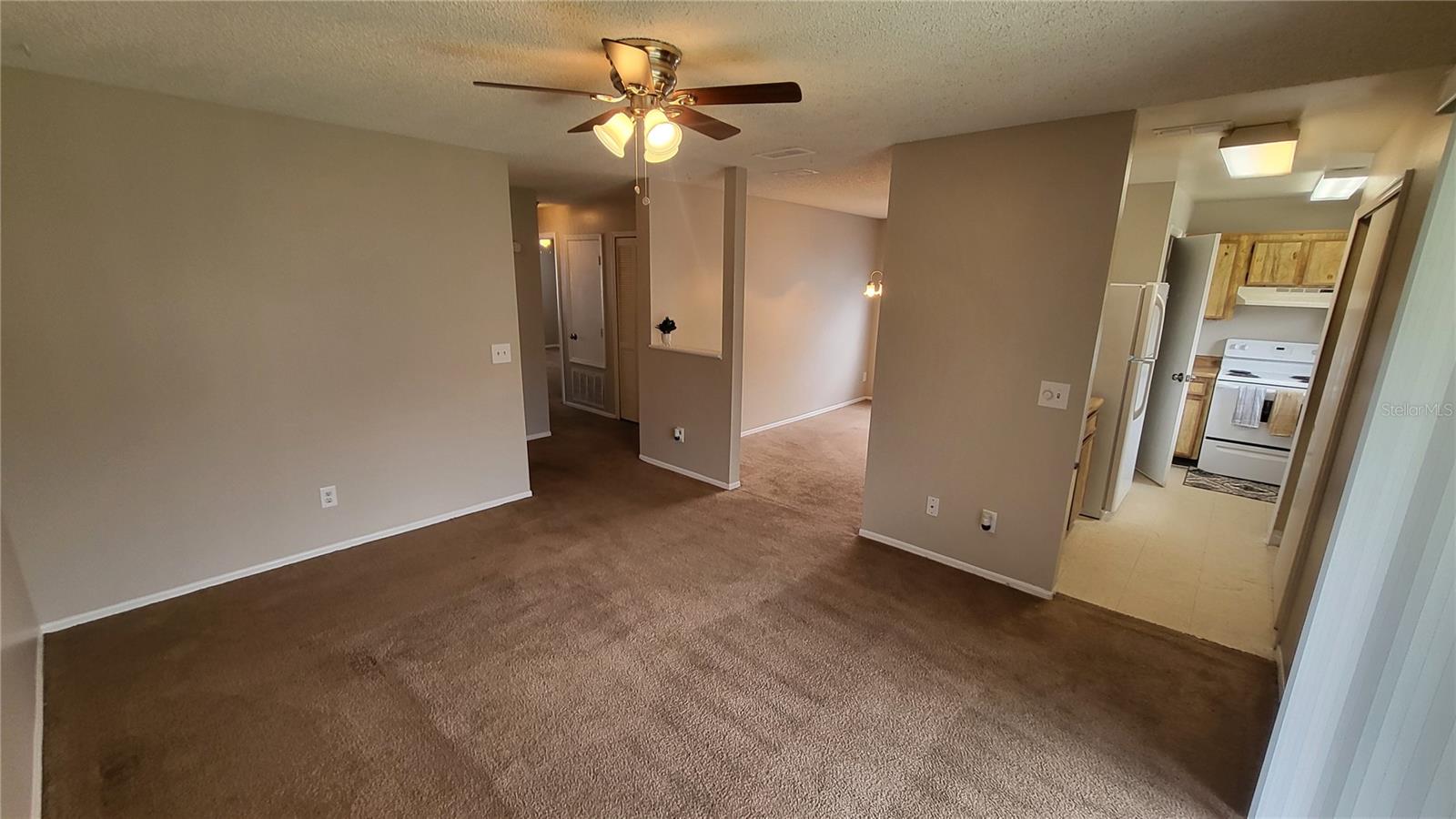 4160 PERSHING POINTE PL #3, ORLANDO, FL, 32822