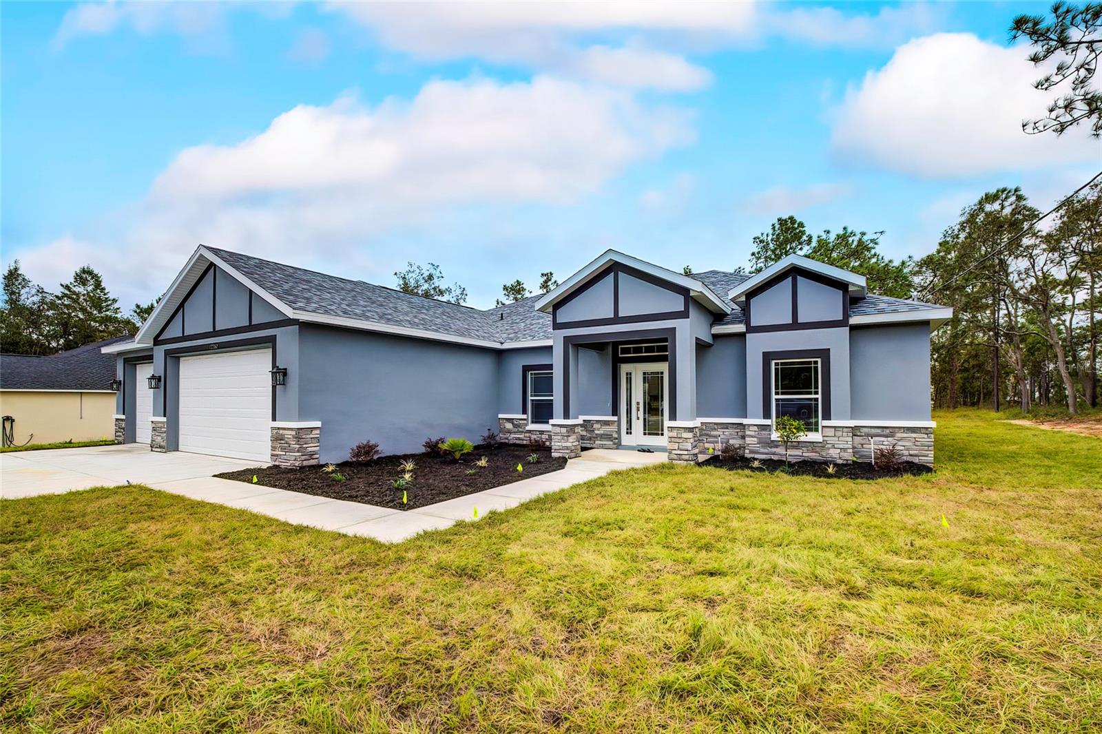 12260 QUIGLEY AVE, WEEKI WACHEE, FL, 34614