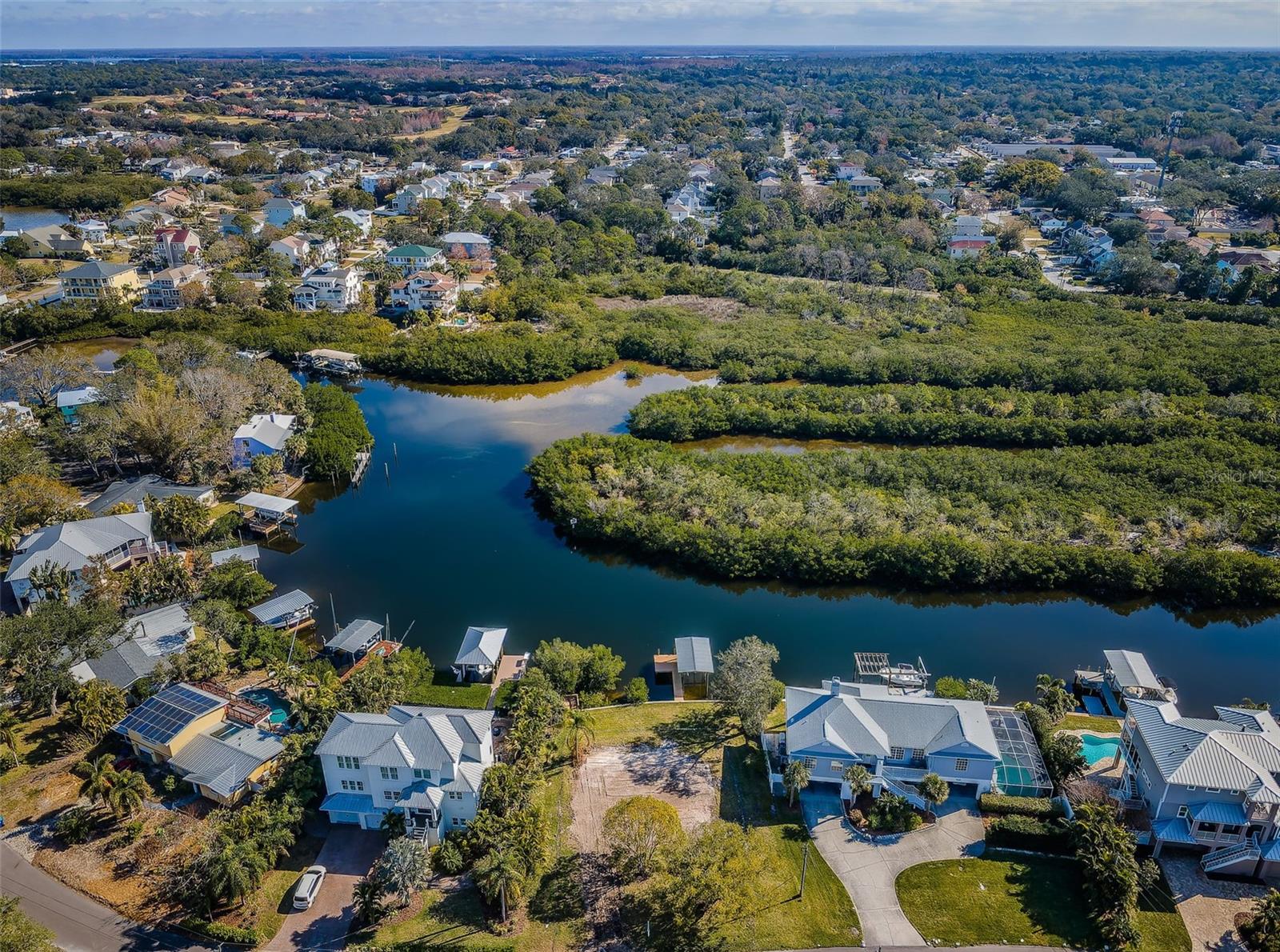 624 N MAYO ST, CRYSTAL BEACH, FL, 34681