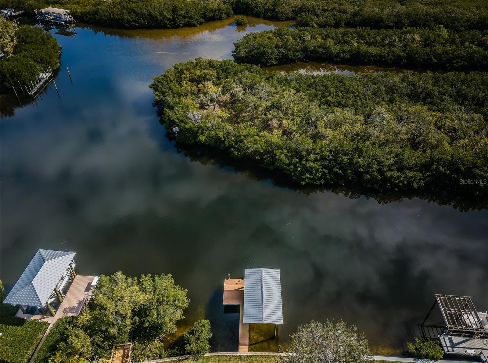 624 N MAYO ST, CRYSTAL BEACH, FL, 34681
