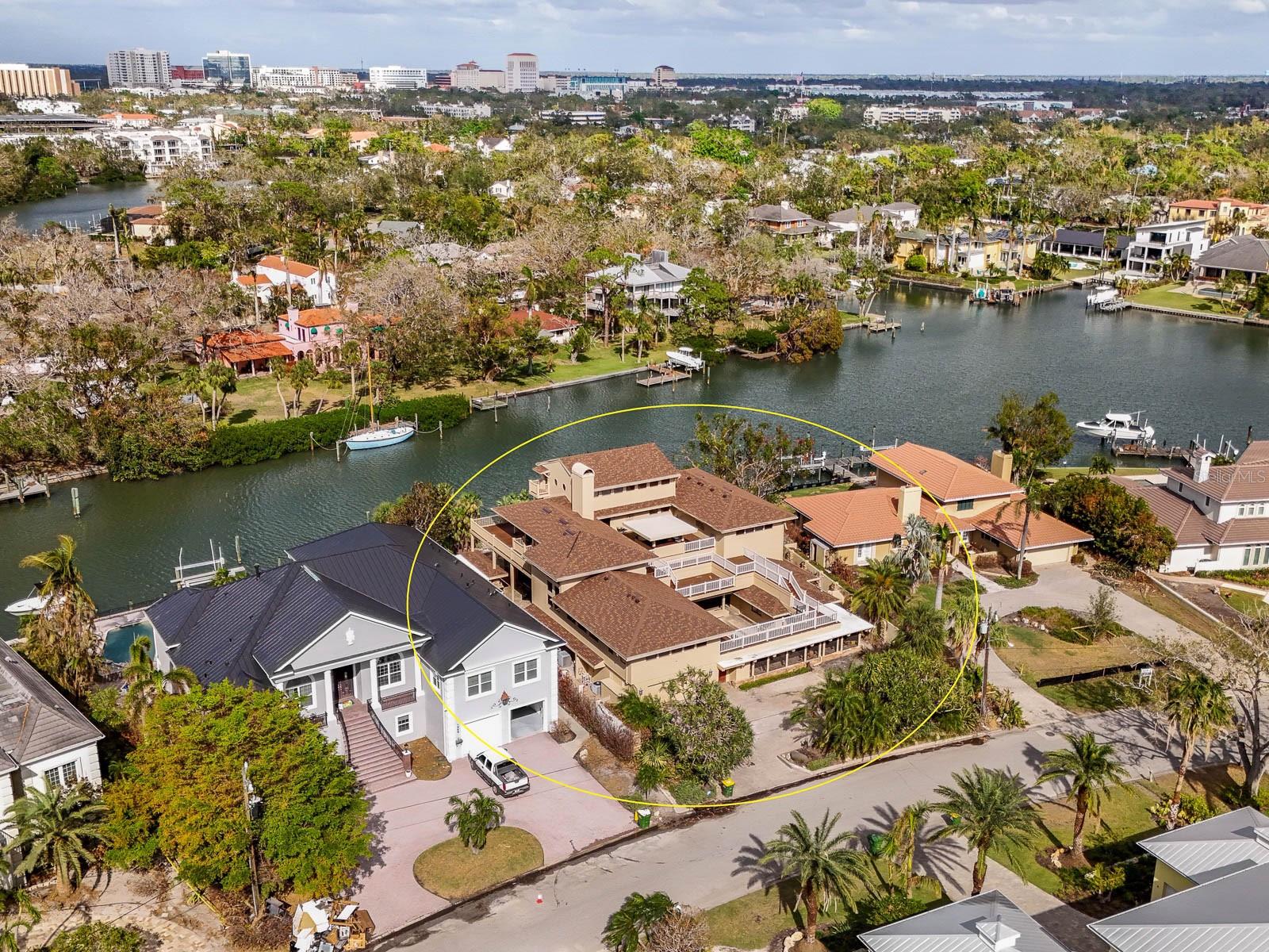 1348 HARBOR DR, SARASOTA, FL, 34239