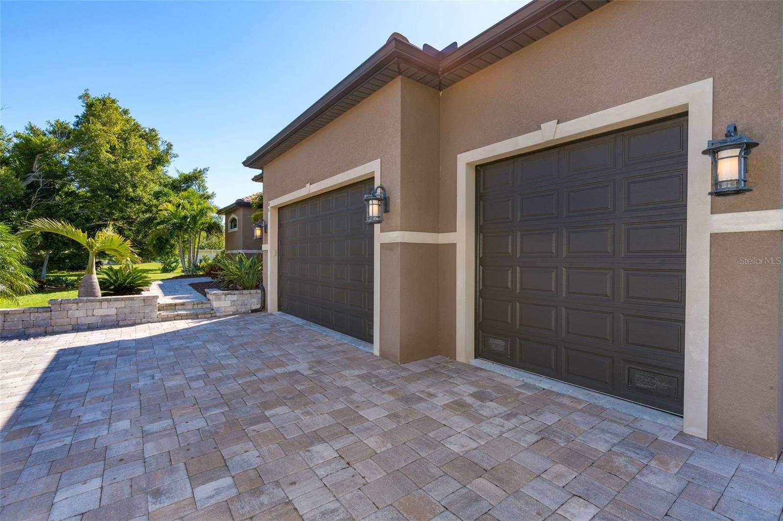 85 SPANIARDS RD, PLACIDA, FL, 33946