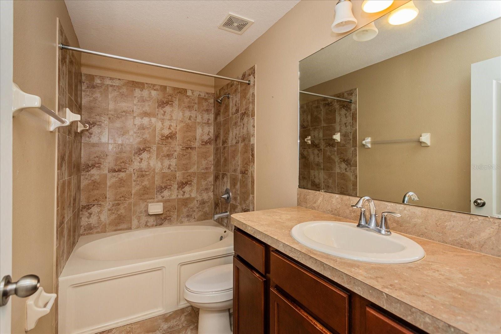 384 CARINA CIR, SANFORD, FL, 32773