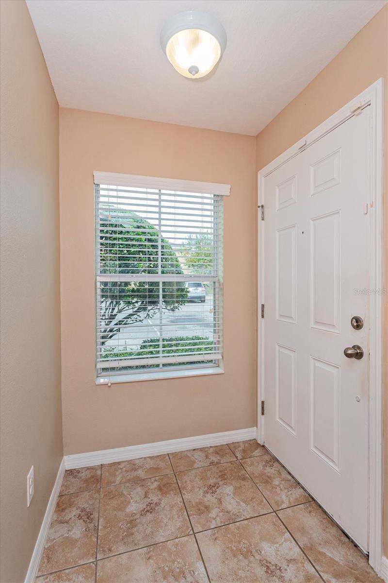 384 CARINA CIR, SANFORD, FL, 32773
