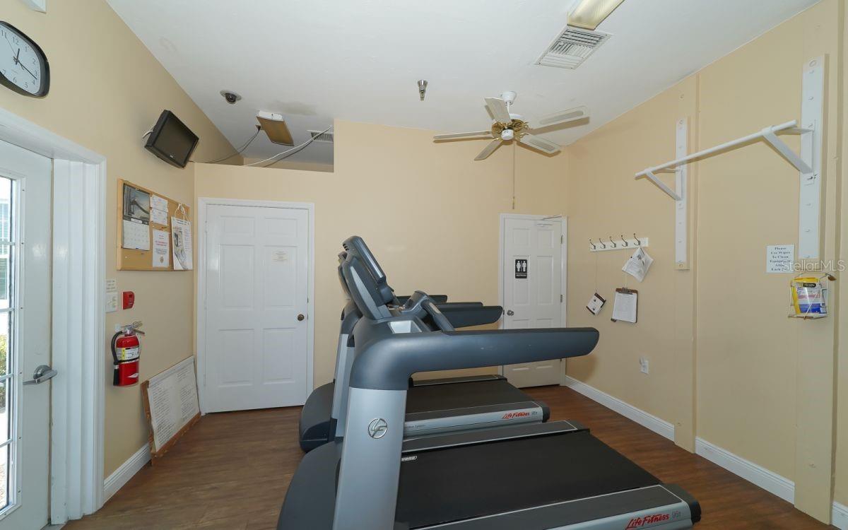4513 LEXINGTON CIR, BRADENTON, FL, 34210