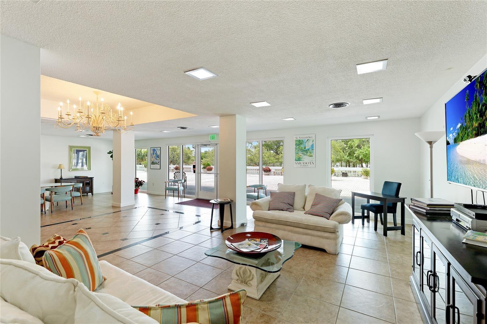 33 S GULFSTREAM AVE #307, SARASOTA, FL, 34236