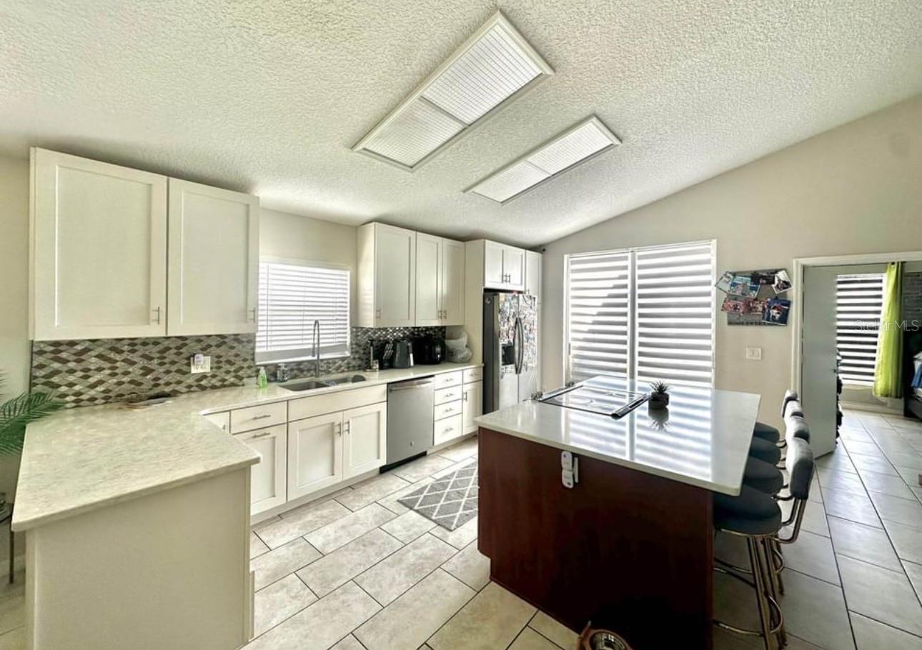 262 WHITE MARSH CIR, ORLANDO, FL, 32824