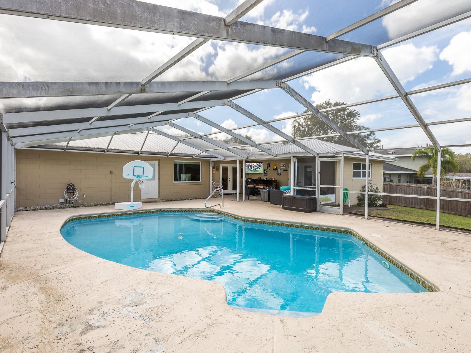 220 ESCAMBIA DR, WINTER HAVEN, FL, 33884