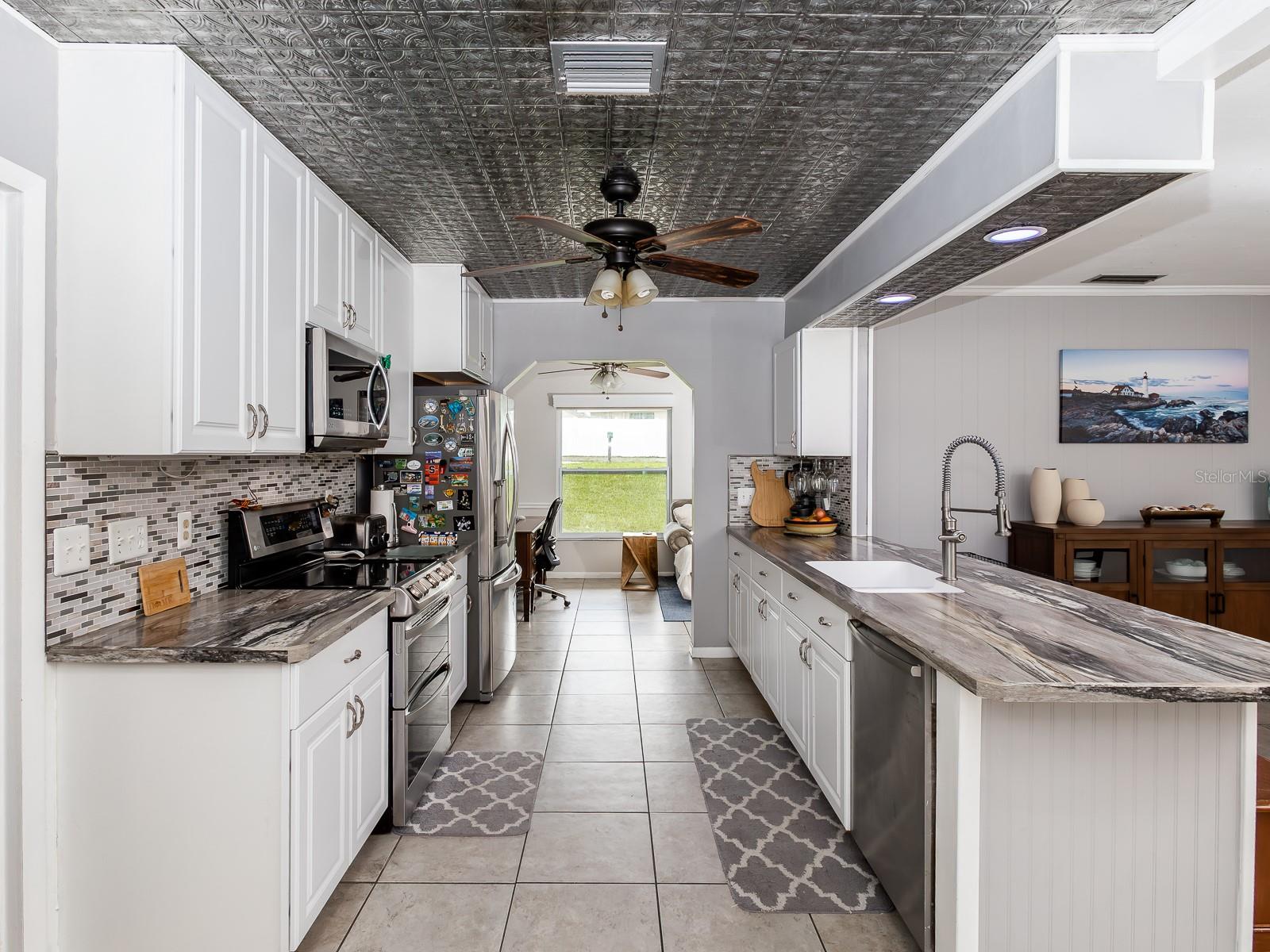 220 ESCAMBIA DR, WINTER HAVEN, FL, 33884