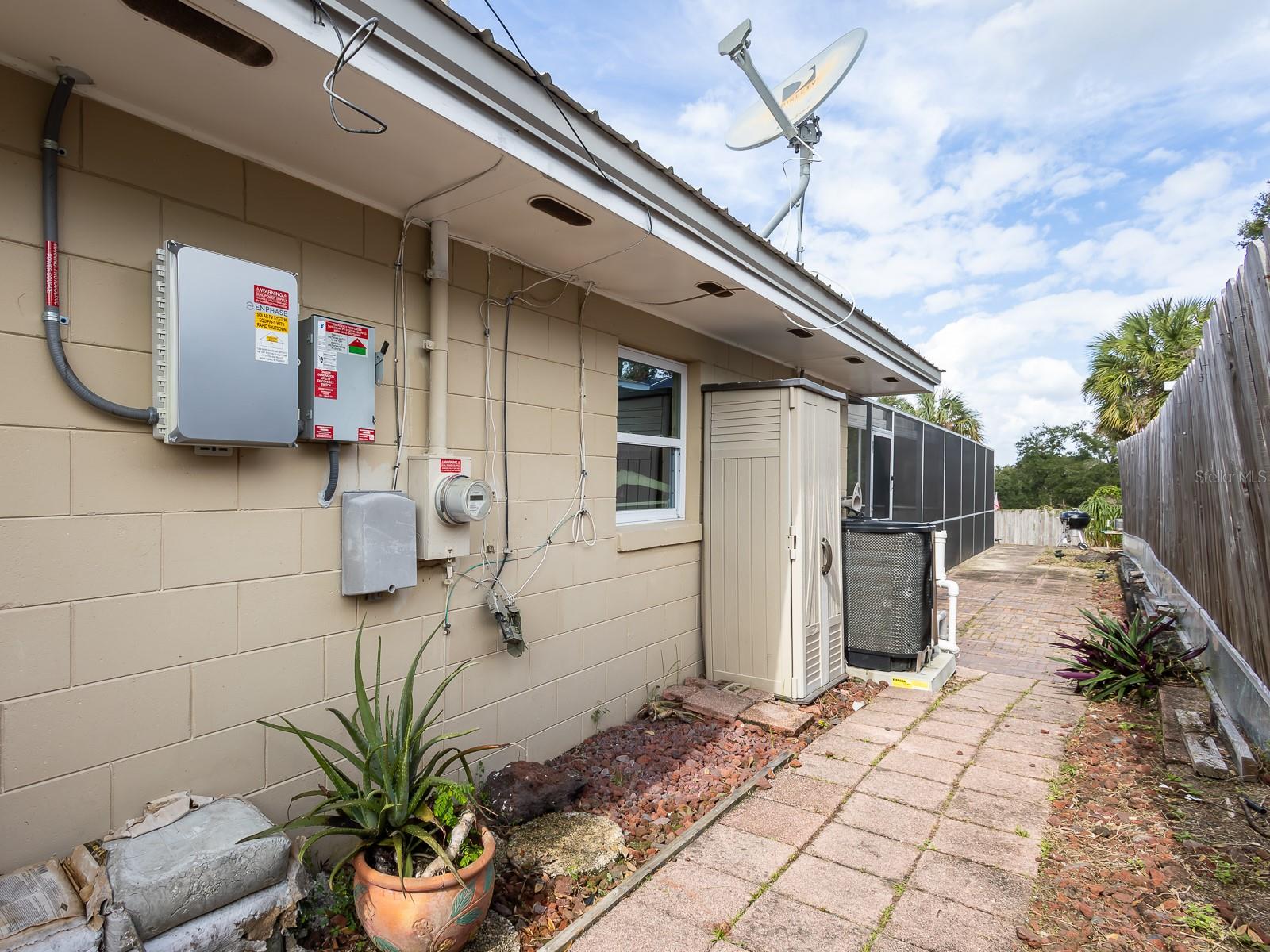 220 ESCAMBIA DR, WINTER HAVEN, FL, 33884