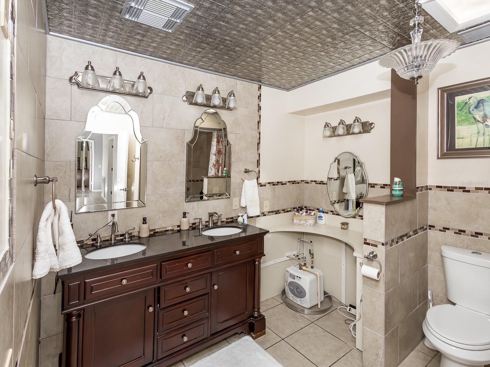 220 ESCAMBIA DR, WINTER HAVEN, FL, 33884