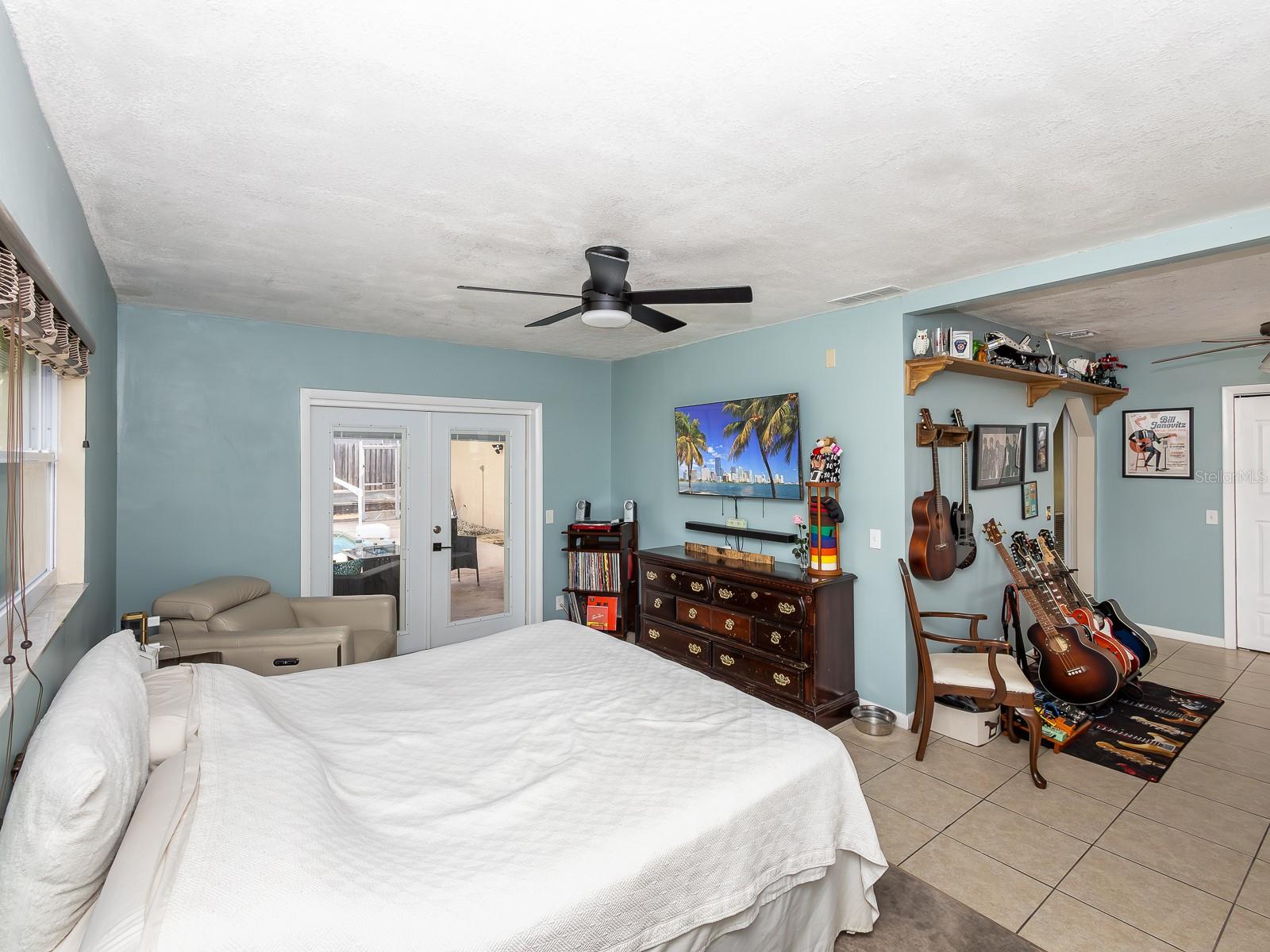 220 ESCAMBIA DR, WINTER HAVEN, FL, 33884