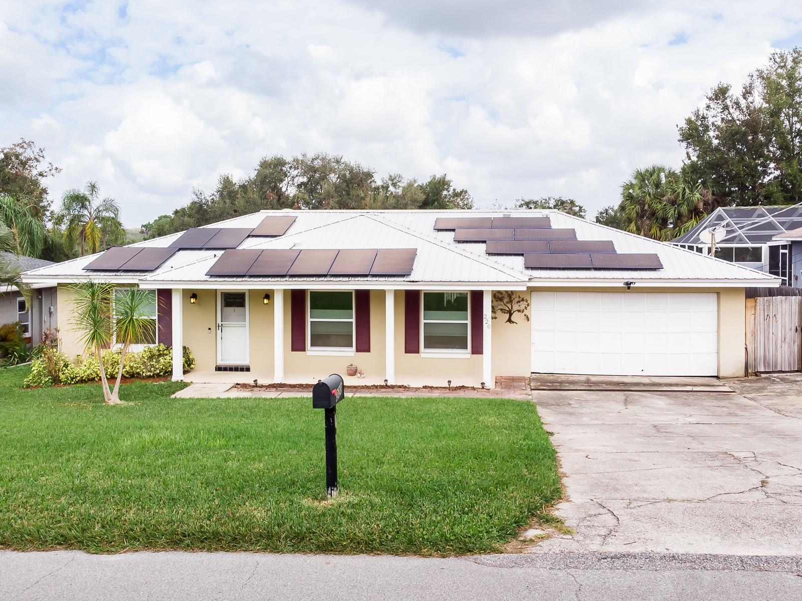 220 ESCAMBIA DR, WINTER HAVEN, FL, 33884