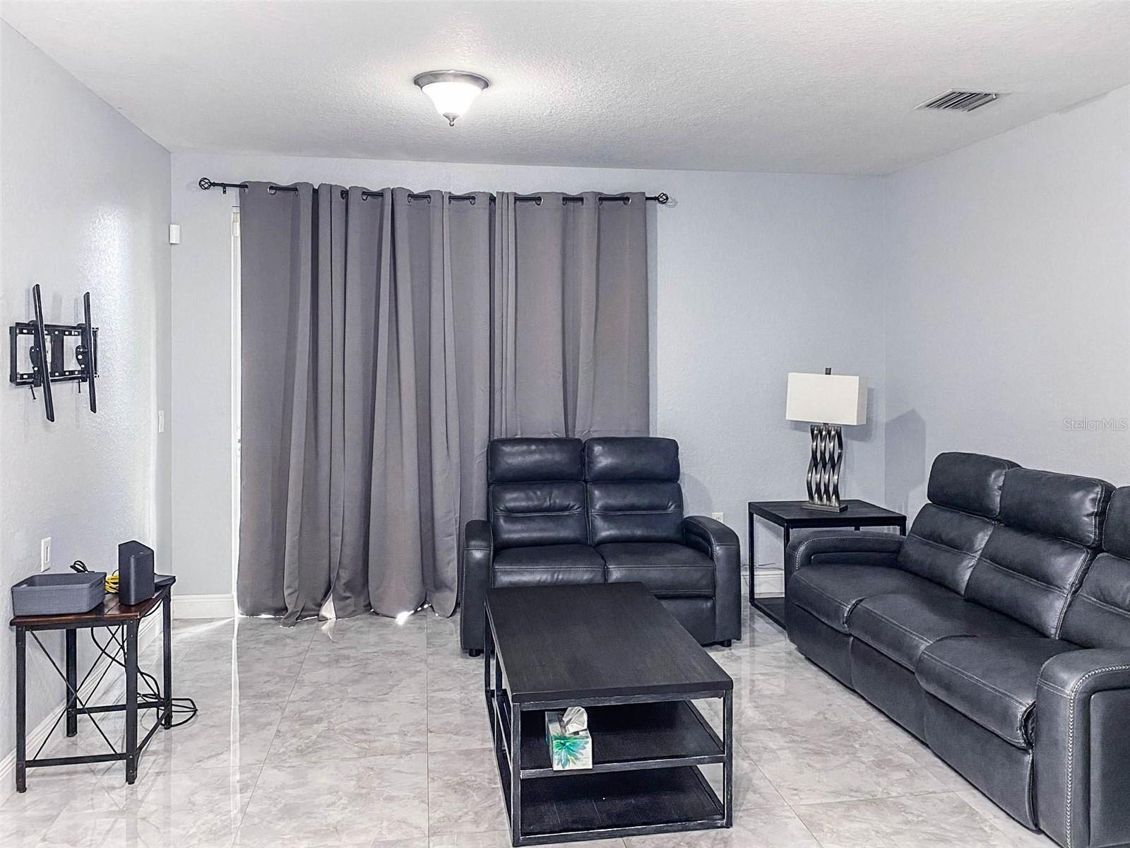 4139 NAPOLI LAKE DR, RIVIERA BEACH, FL, 33410