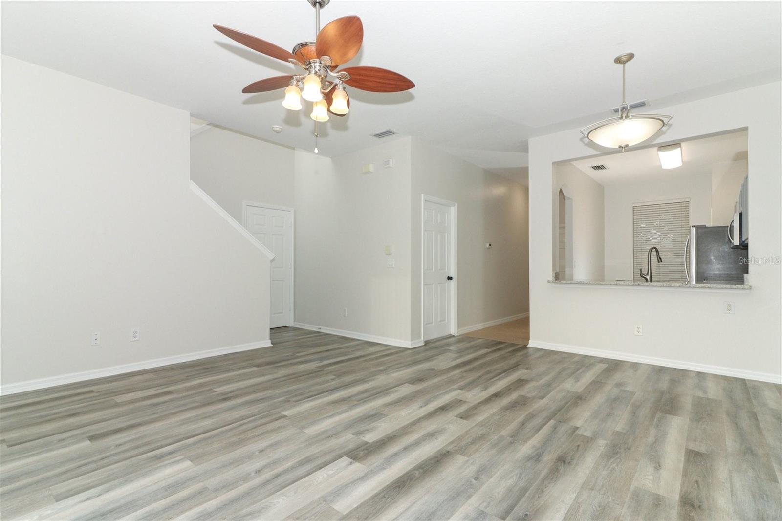 1860 RETREAT VIEW CIR, SANFORD, FL, 32771