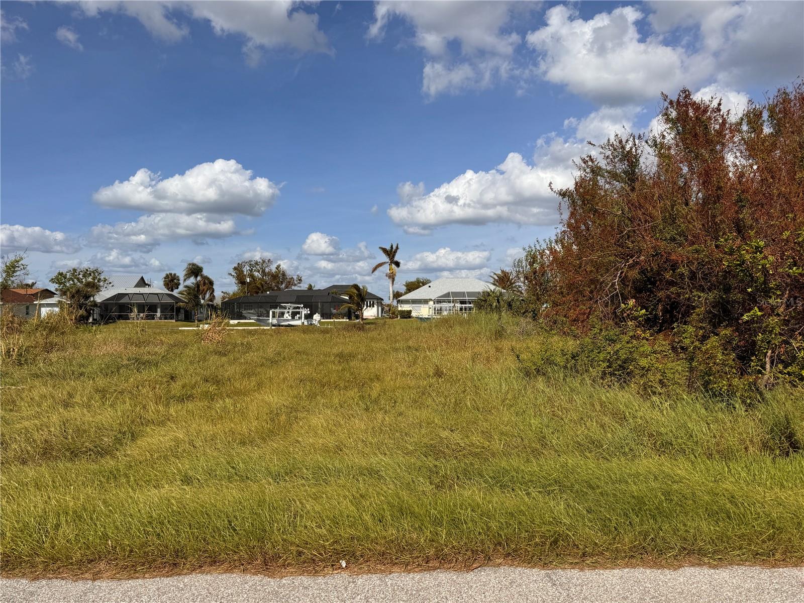 12422 QUINLAN AVE, PORT CHARLOTTE, FL, 33981