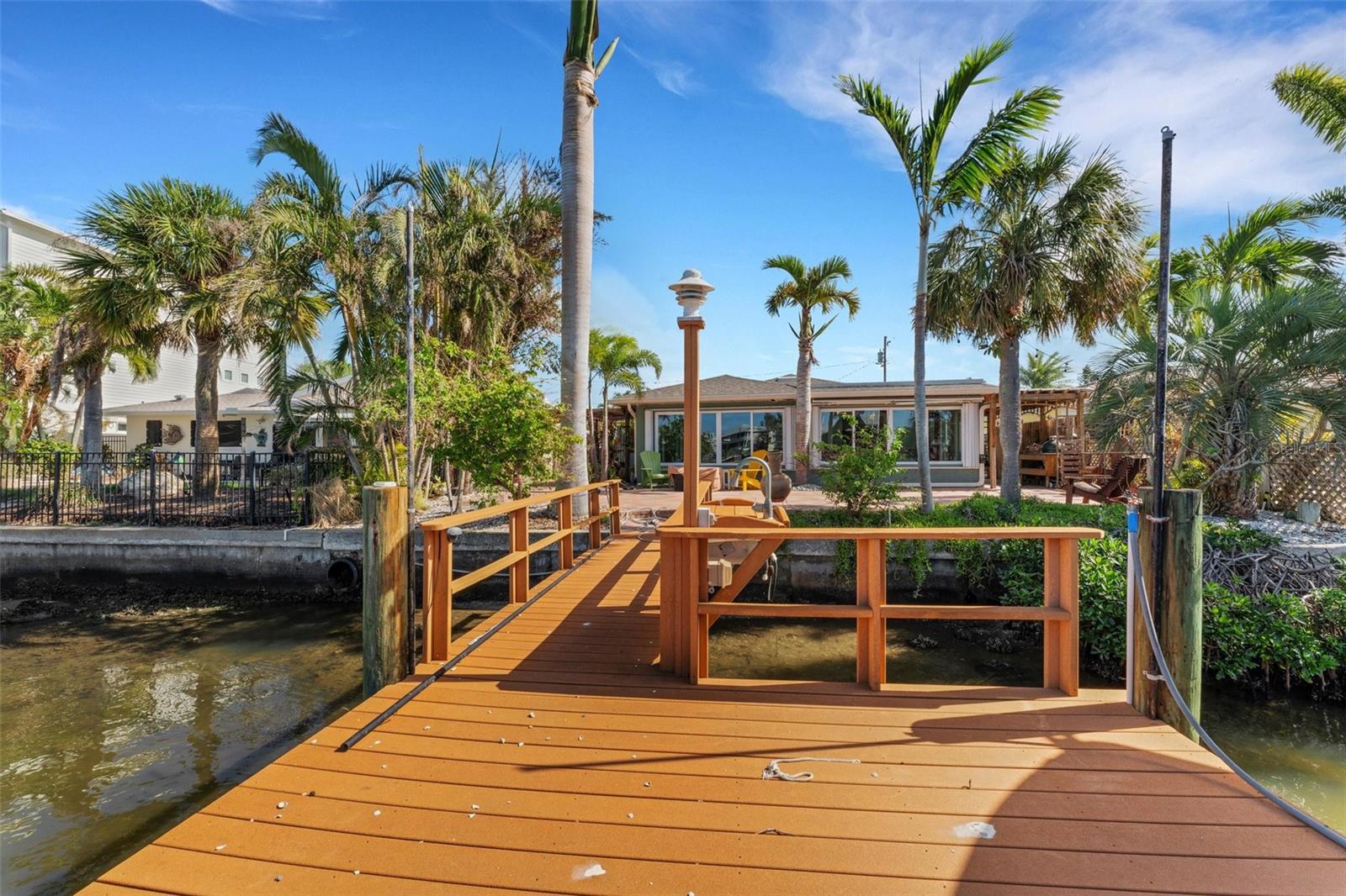 405 HARBOR DR S, INDIAN ROCKS BEACH, FL, 33785