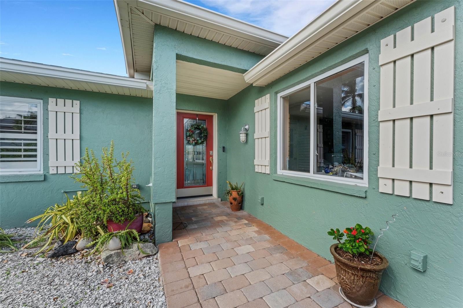 405 HARBOR DR S, INDIAN ROCKS BEACH, FL, 33785