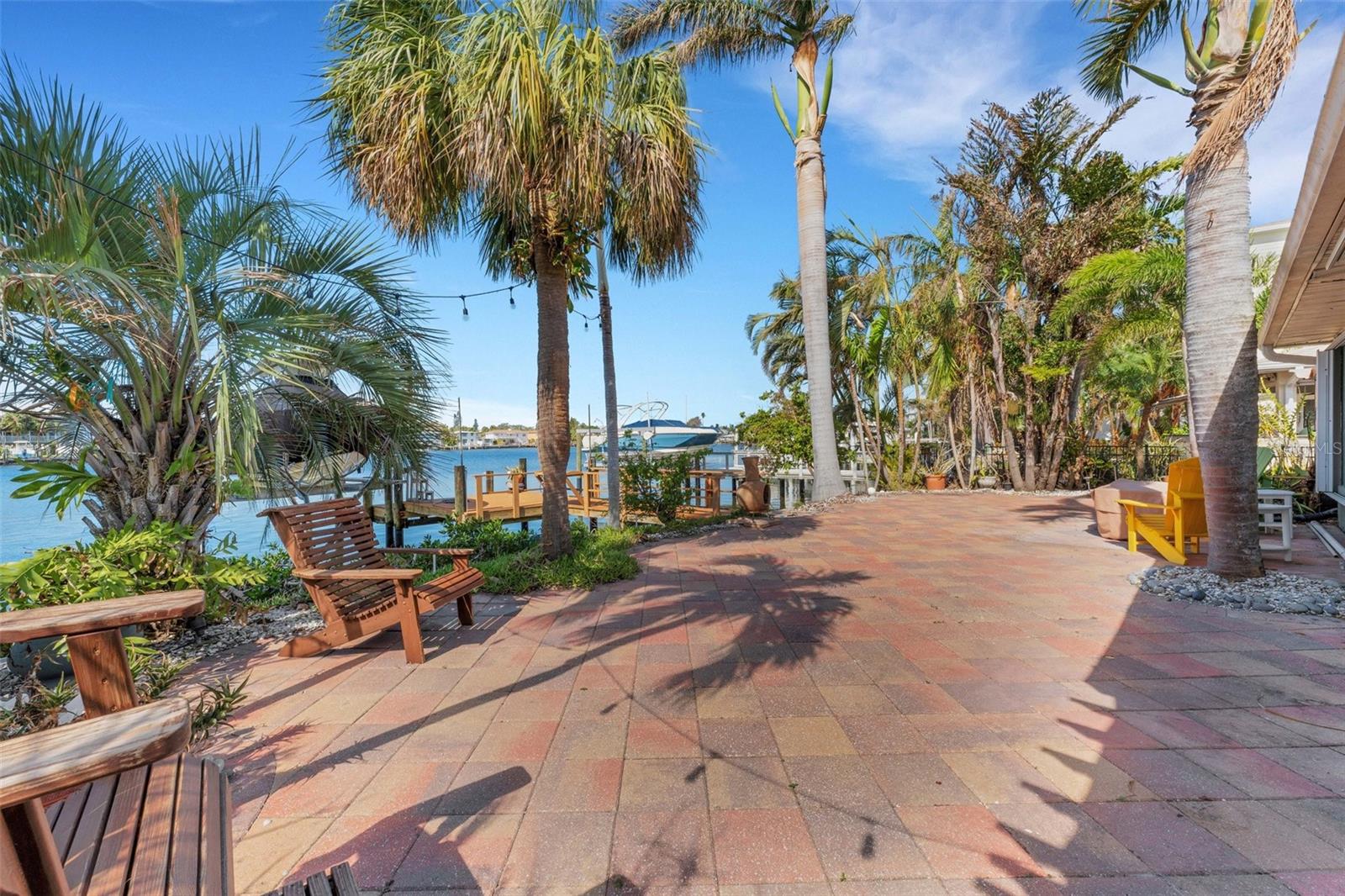 405 HARBOR DR S, INDIAN ROCKS BEACH, FL, 33785