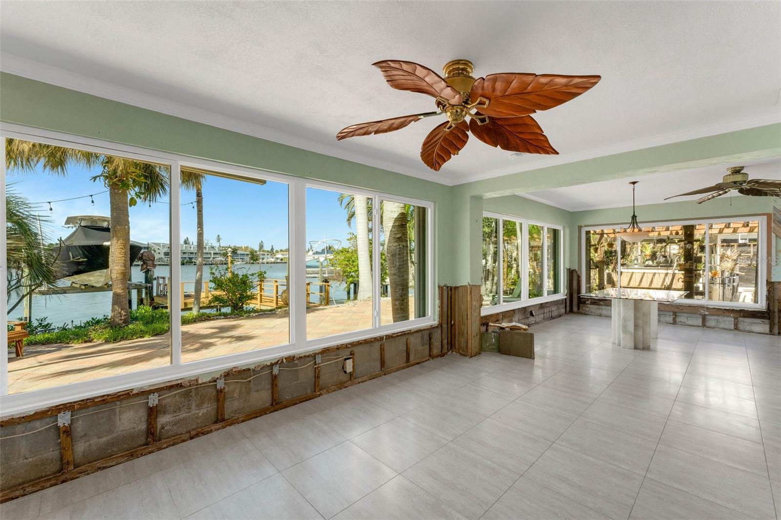 405 HARBOR DR S, INDIAN ROCKS BEACH, FL, 33785