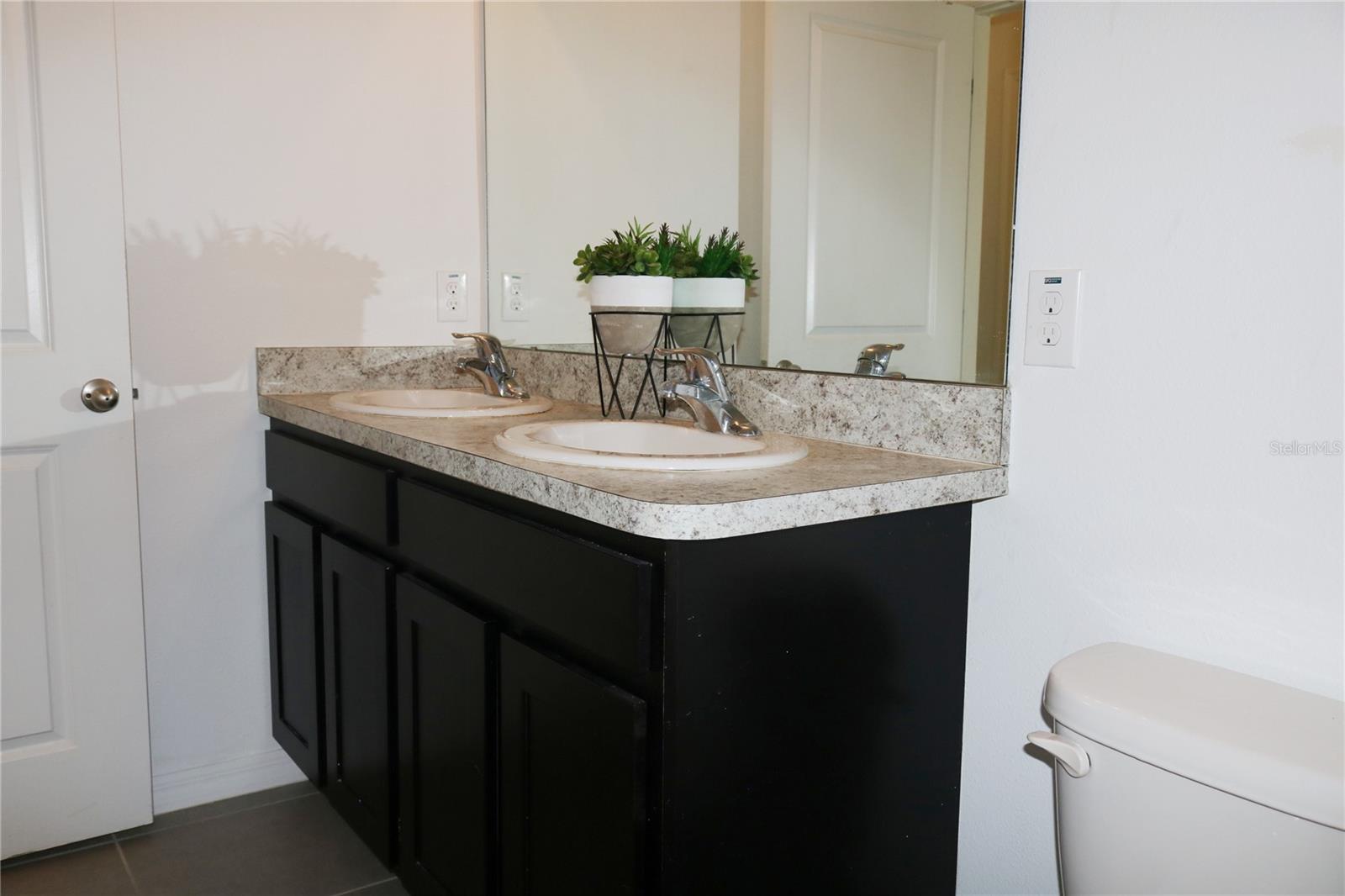 7565 TUSCAN BAY CIR, WESLEY CHAPEL, FL, 33545