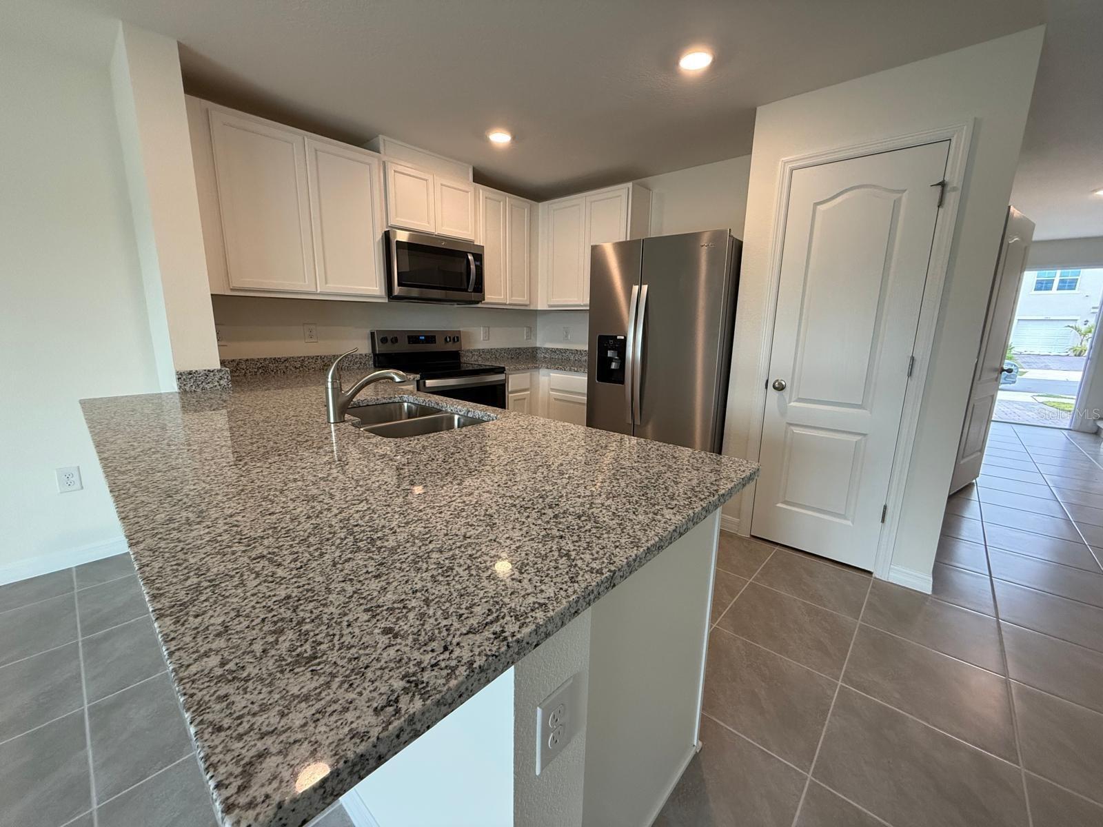 2806 BRIE HAMMOCK BND, HARMONY, FL, 34773