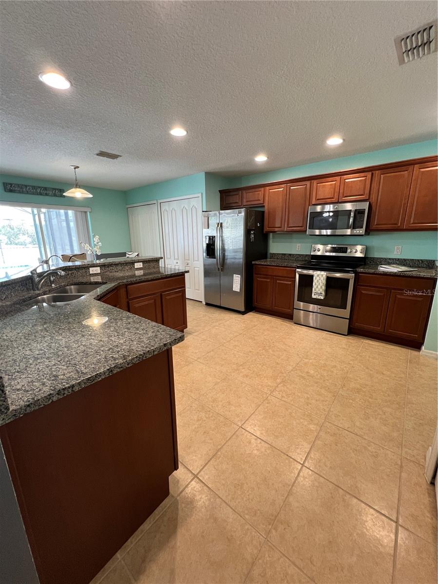 1952 DUNN COVE DR, APOPKA, FL, 32703