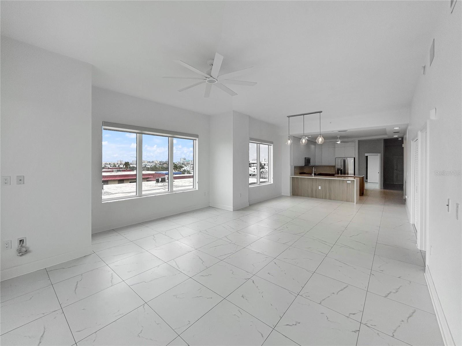 125 ISLAND WAY #605, CLEARWATER BEACH, FL, 33767