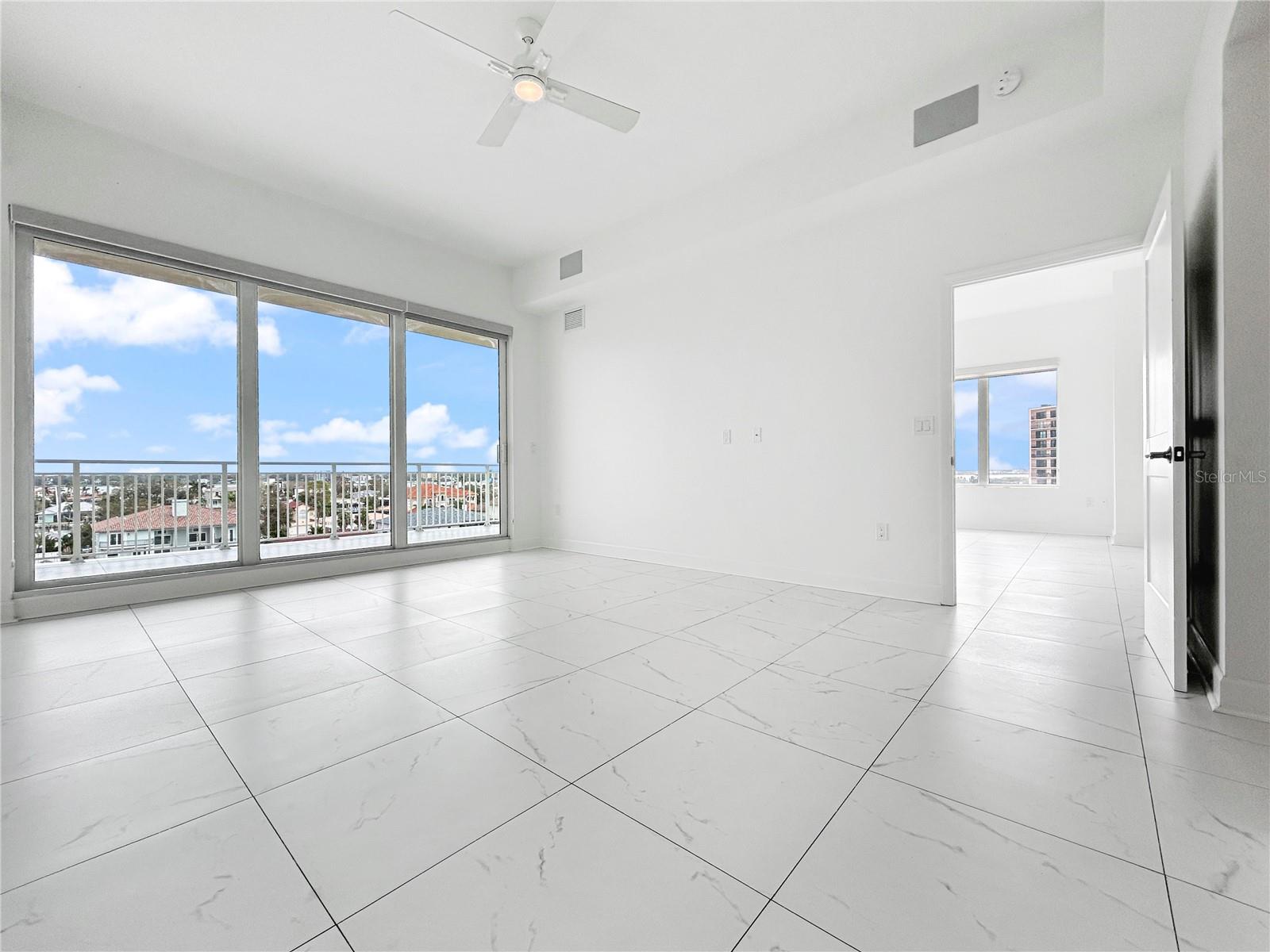 125 ISLAND WAY #605, CLEARWATER BEACH, FL, 33767