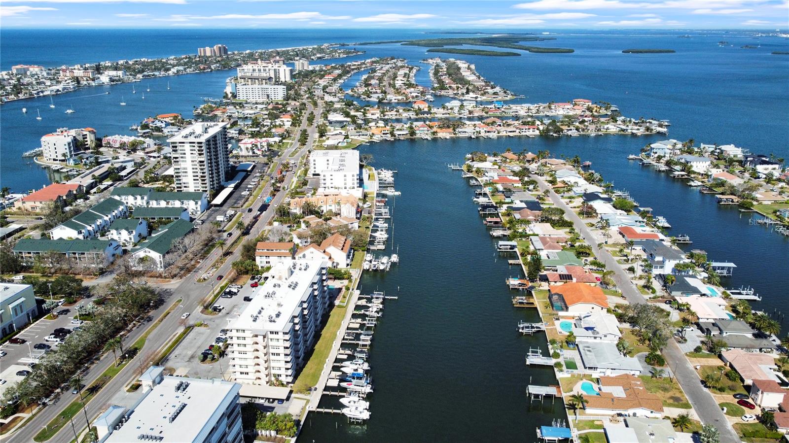 125 ISLAND WAY #605, CLEARWATER BEACH, FL, 33767
