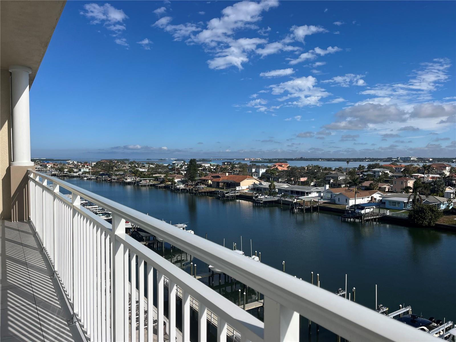 125 ISLAND WAY #605, CLEARWATER BEACH, FL, 33767