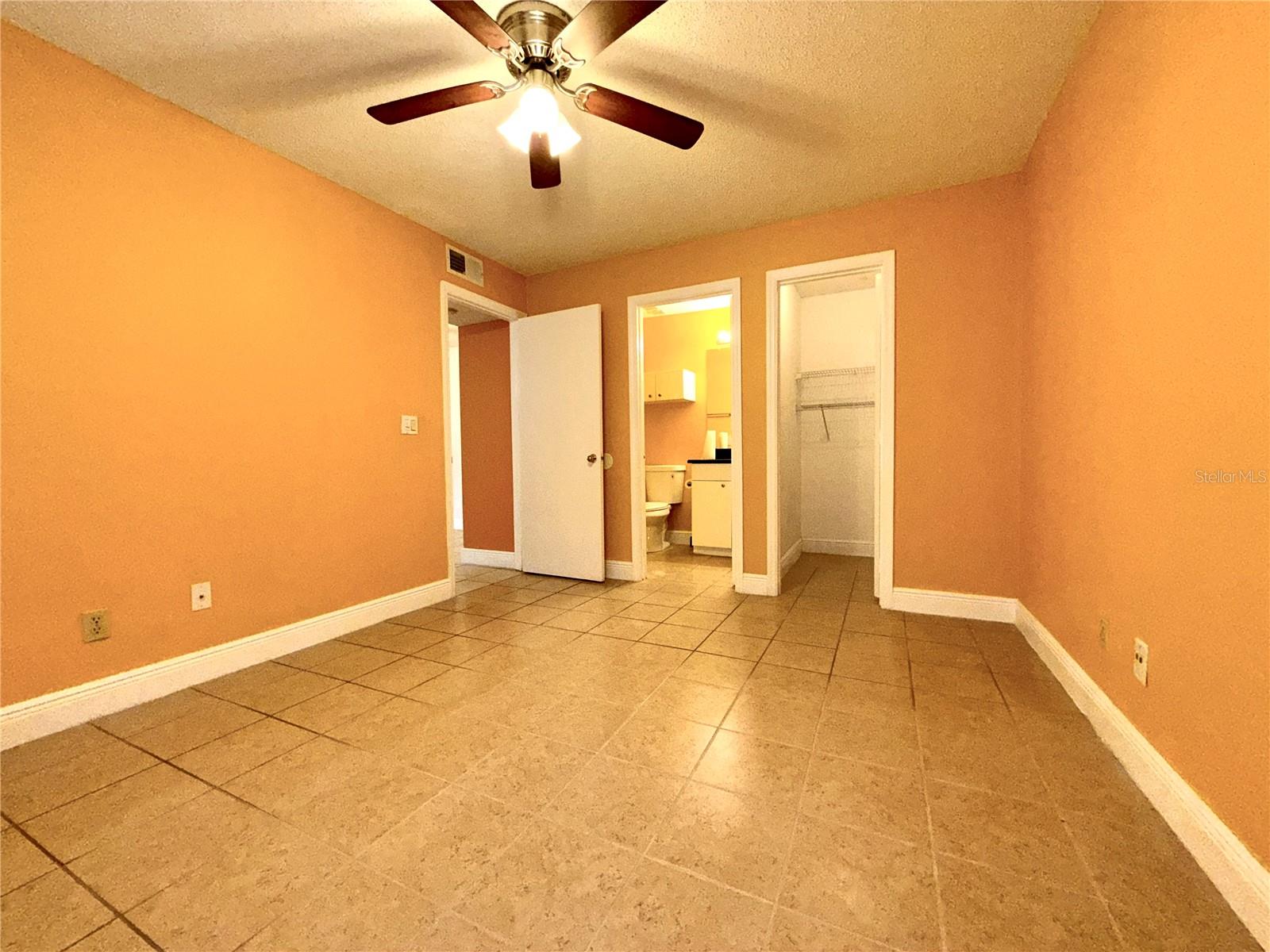 6142 WESTGATE DR #101, ORLANDO, FL, 32835