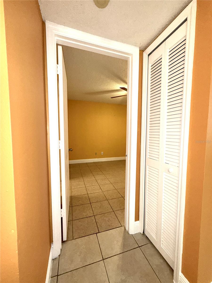 6142 WESTGATE DR #101, ORLANDO, FL, 32835