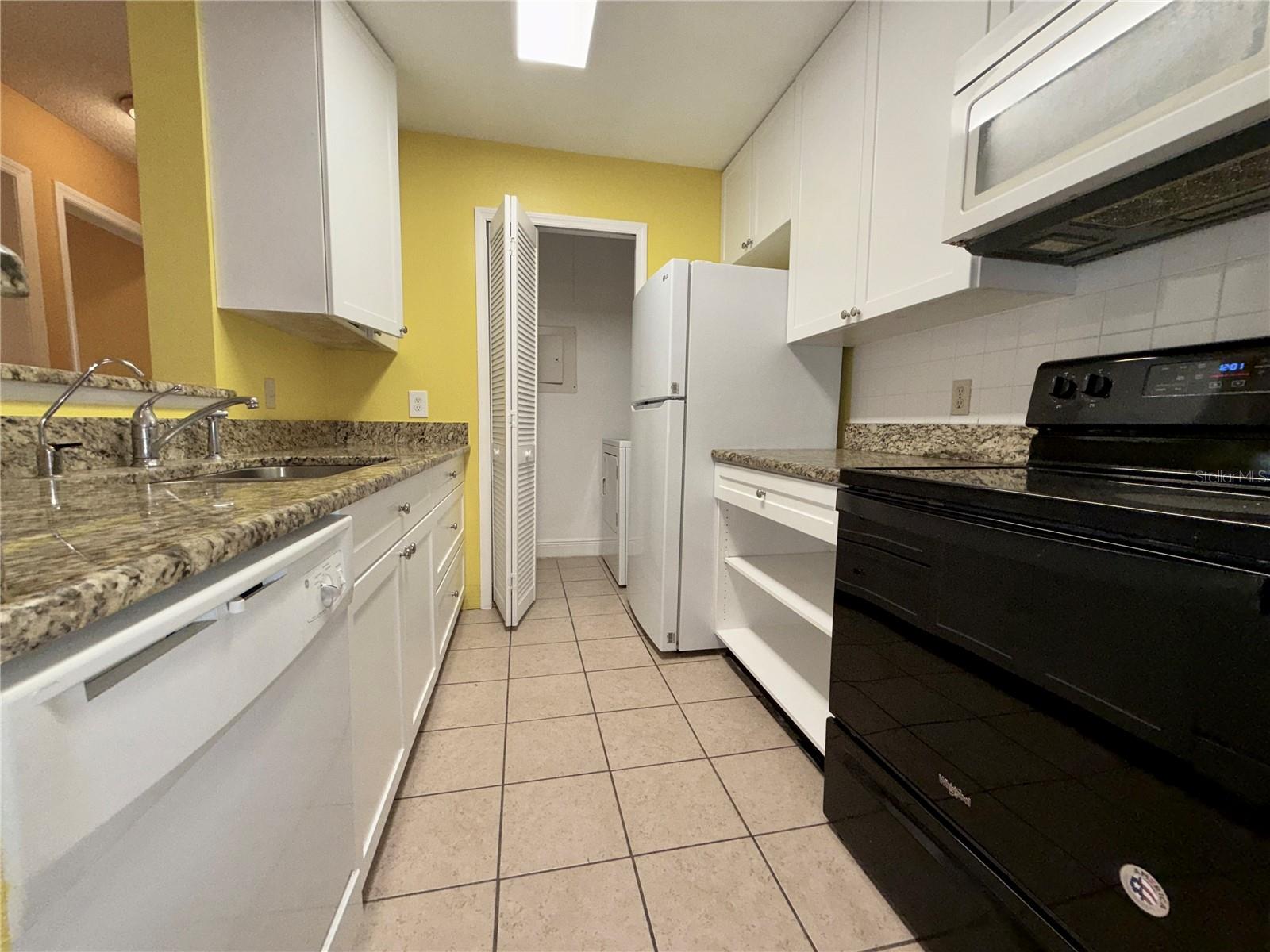 6142 WESTGATE DR #101, ORLANDO, FL, 32835