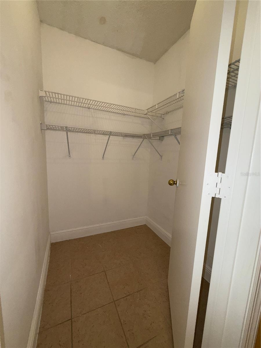 6142 WESTGATE DR #101, ORLANDO, FL, 32835
