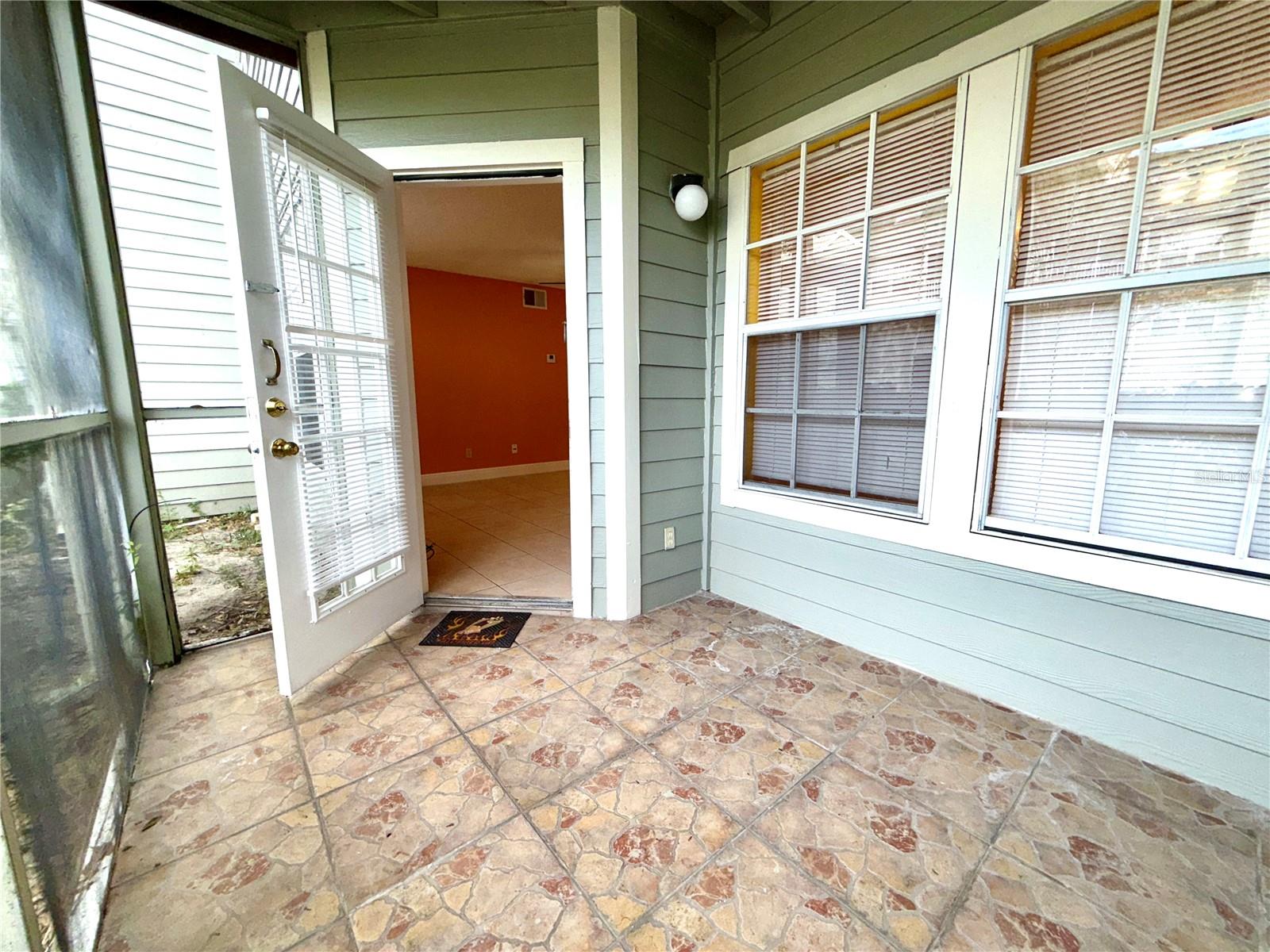 6142 WESTGATE DR #101, ORLANDO, FL, 32835
