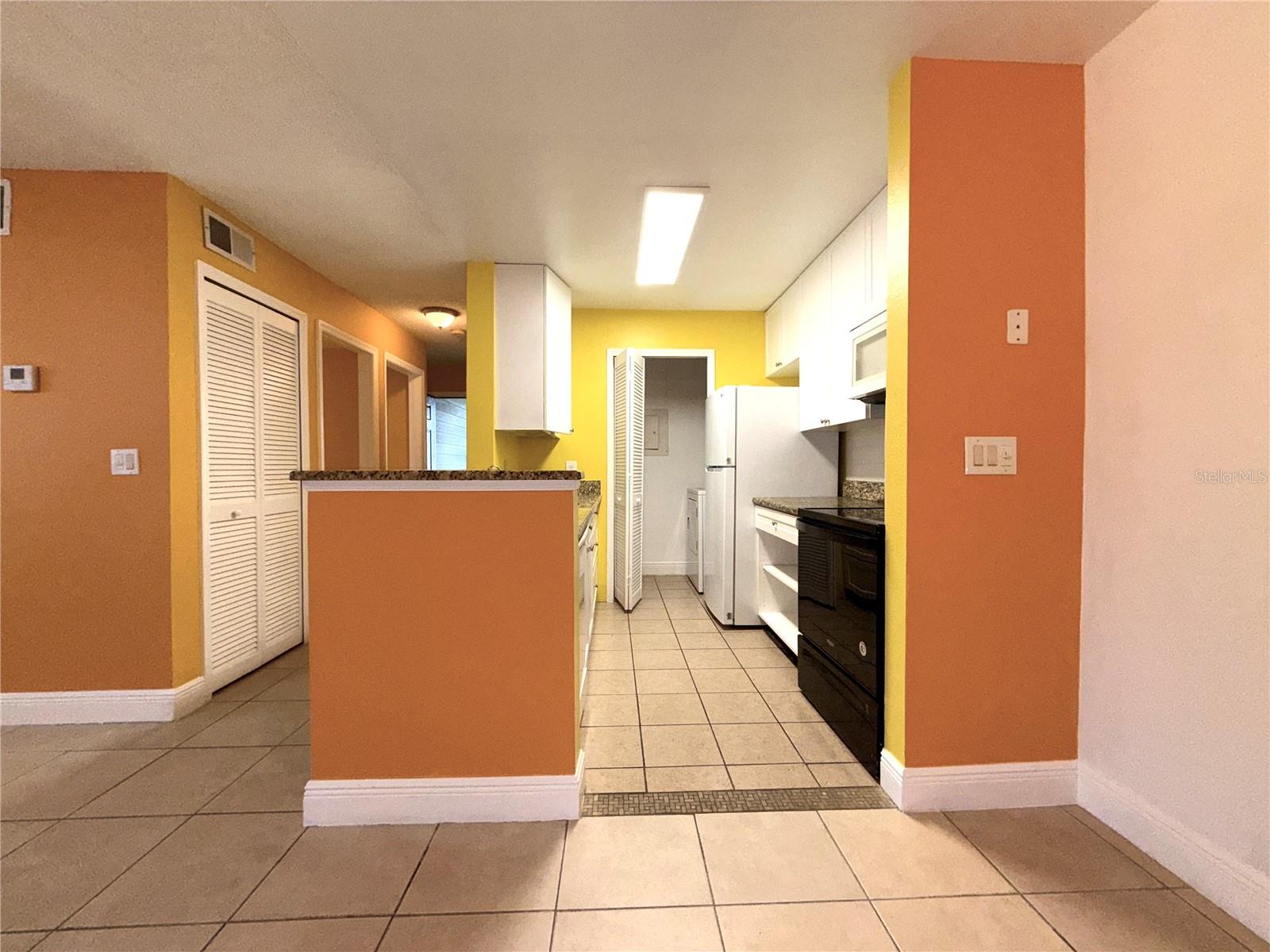 6142 WESTGATE DR #101, ORLANDO, FL, 32835