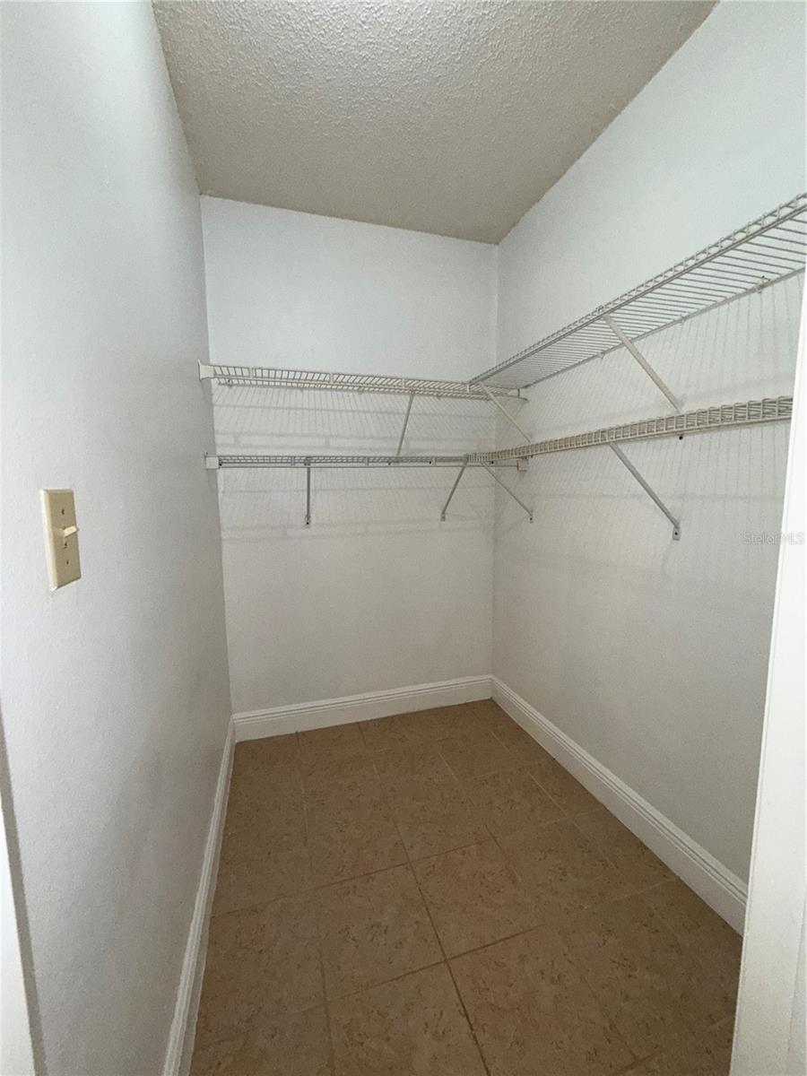6142 WESTGATE DR #101, ORLANDO, FL, 32835
