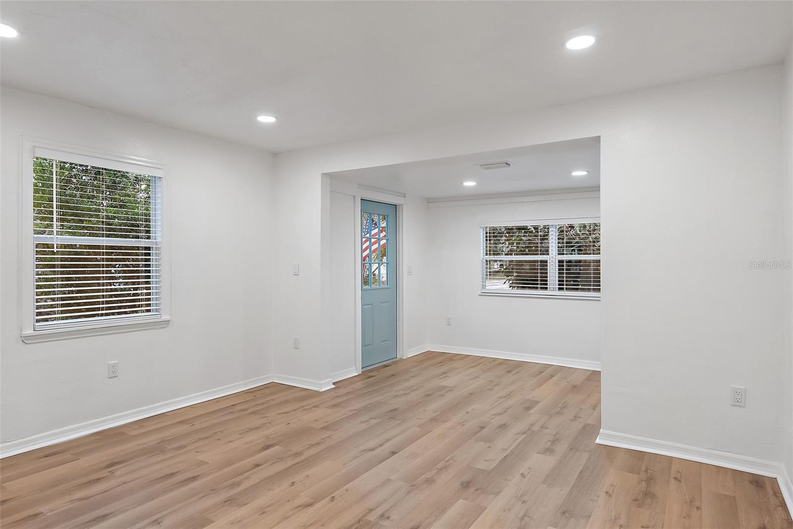 3170 6TH AVE S, ST PETERSBURG, FL, 33712