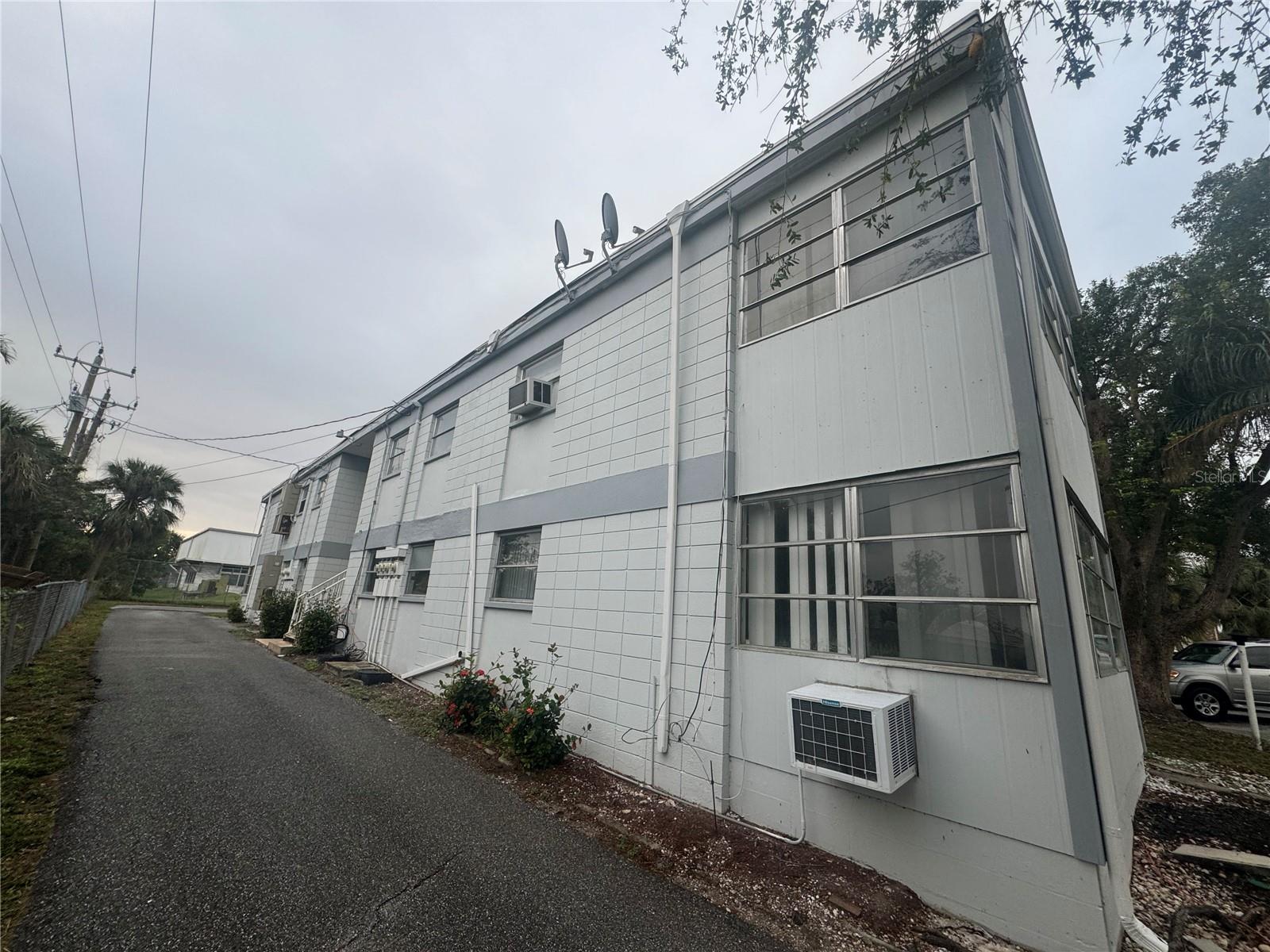 3605 S SCHOOL AVE, SARASOTA, FL, 34239