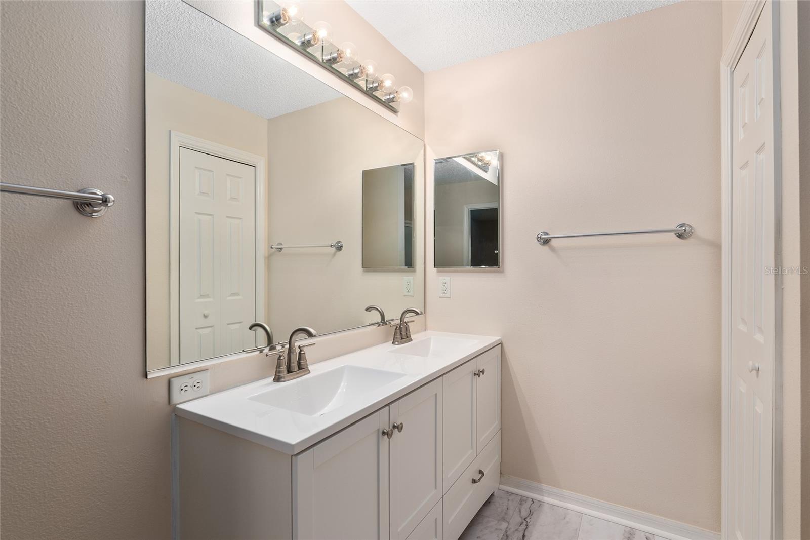 704 ALCOTT AVE, THE VILLAGES, FL, 32162
