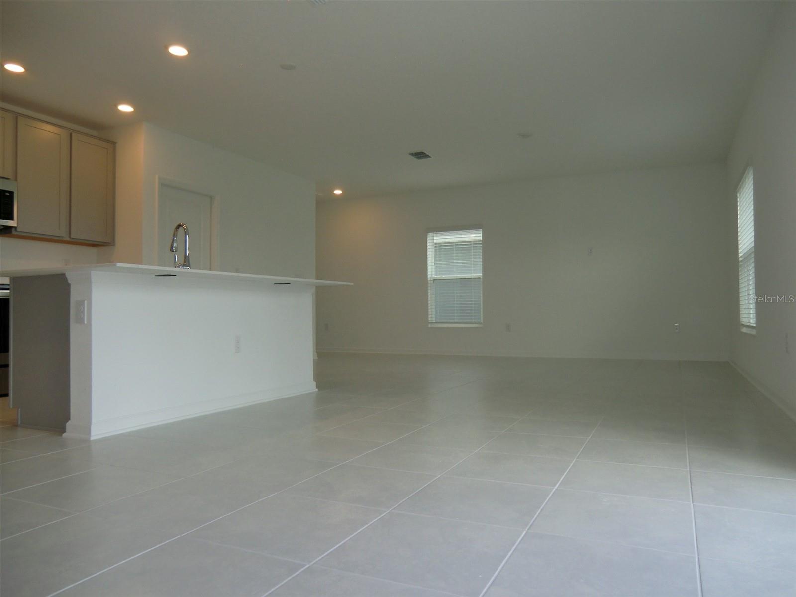 312 LOCH CT, DAVENPORT, FL, 33837